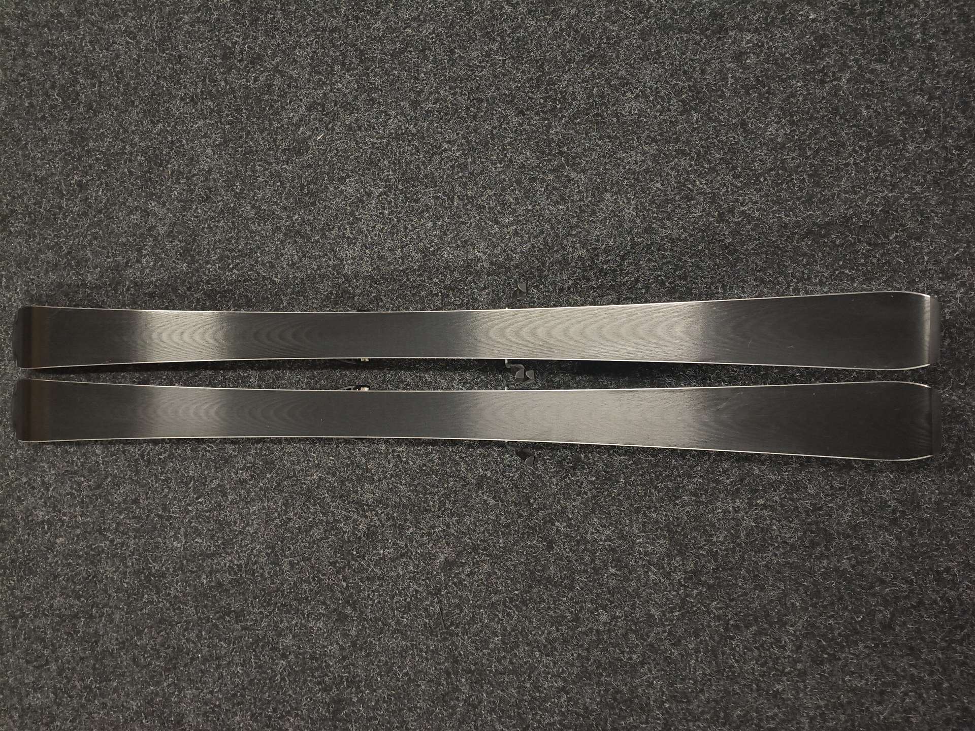 Gebrauchte Ski Salomon Race 24 Hours + Bindungen Salomon LZ 7.5