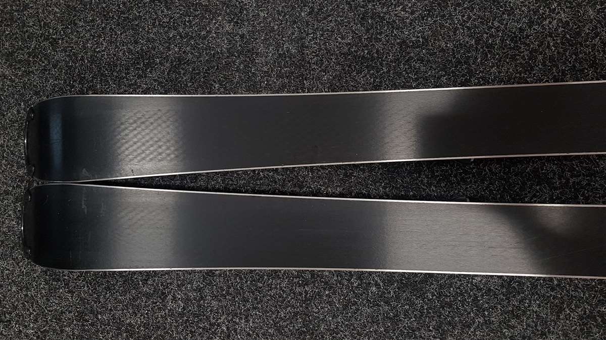 Skis Elan Explore X à prix réduit