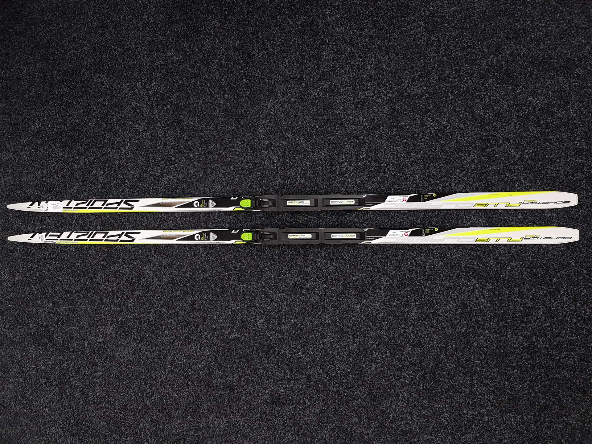 Použité běžecké lyže SPORTEN Bohemia Plus + vázání NNN Spine S
