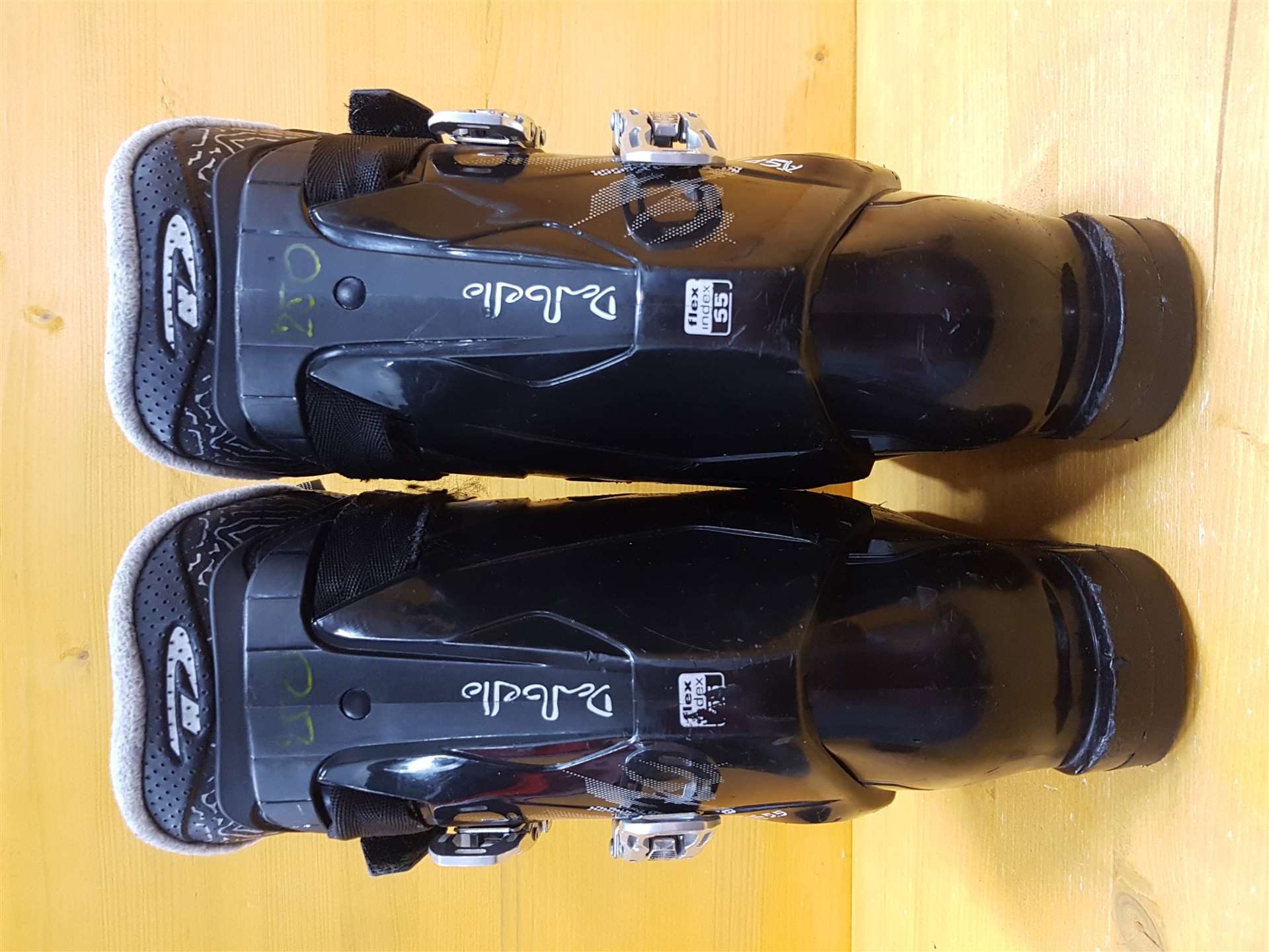 Gebrauchte Dalbello Aspire 5.5 Skischuhe