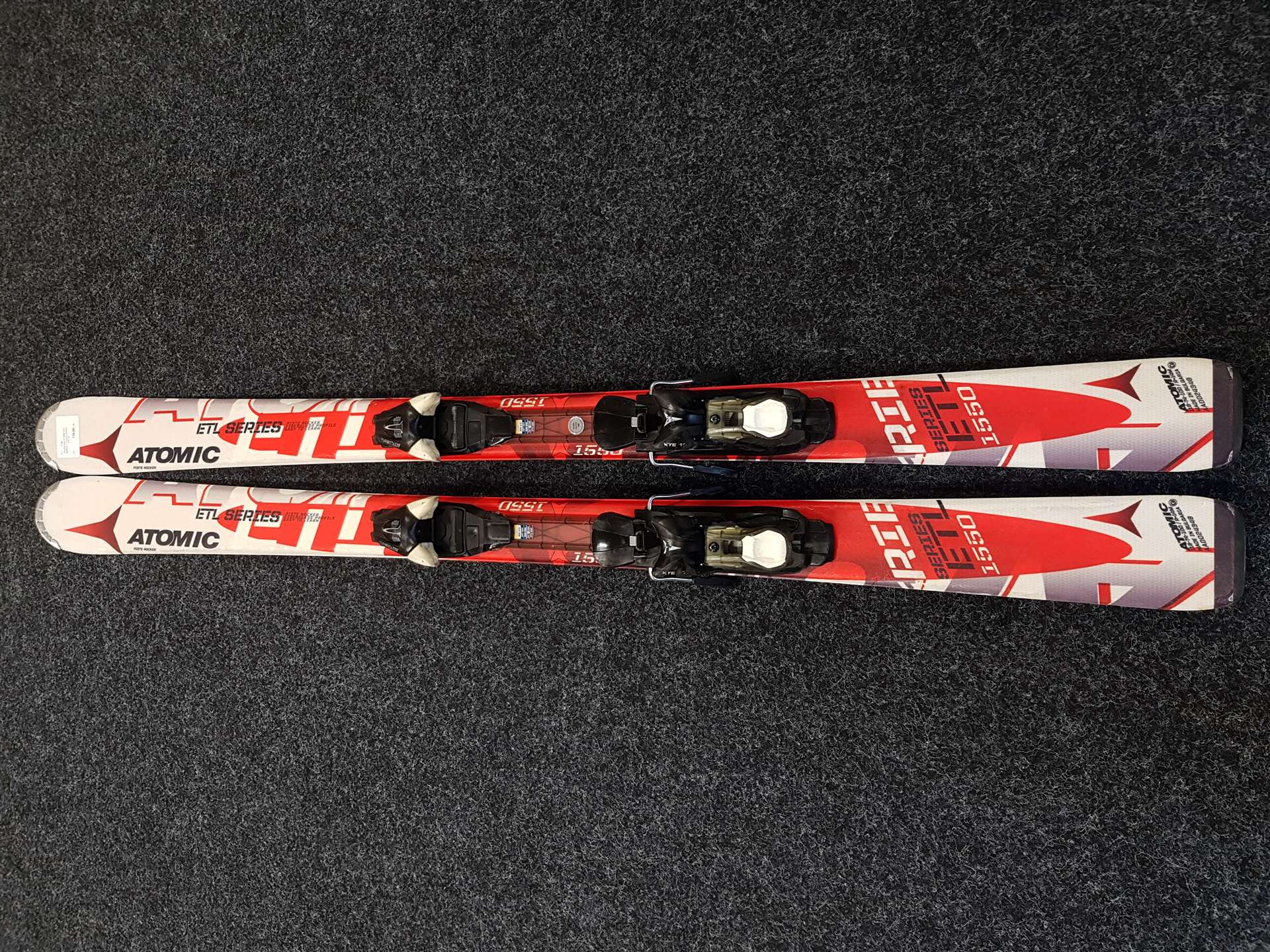 Używane narty ATOMIC ETL SERIES + wiązania Atomic XTE 10