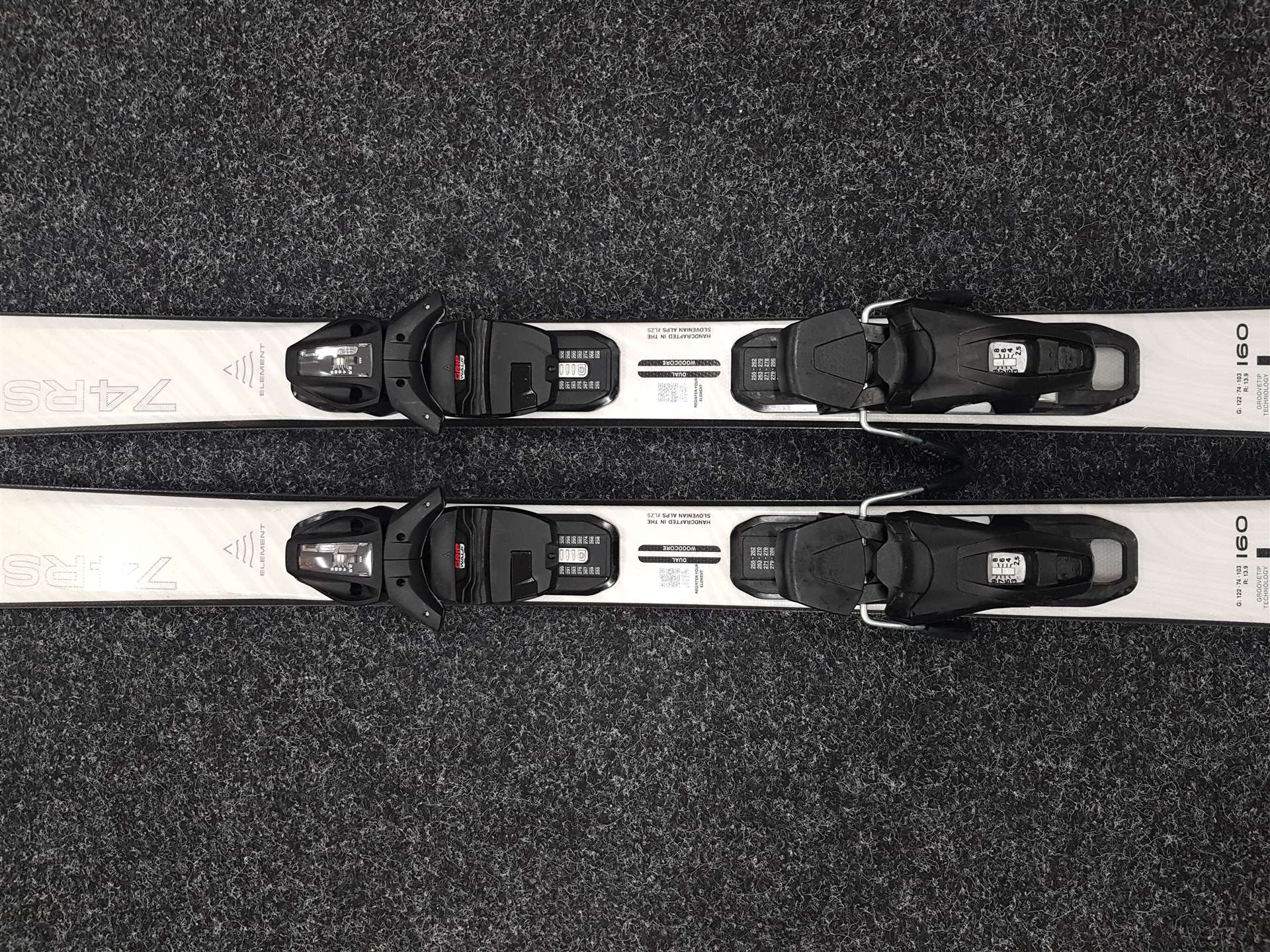 Rabljene skije ELAN Element 74 RS W + vezovi Elan 9