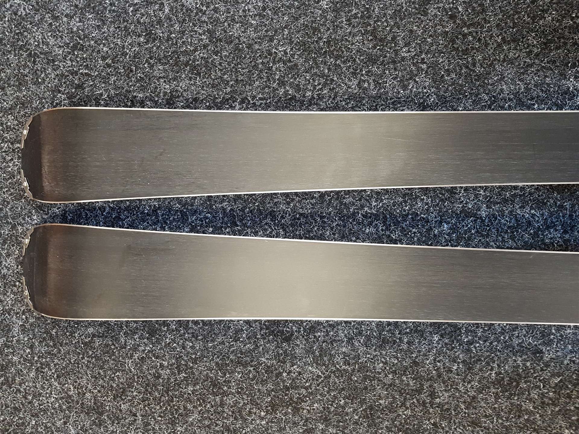 Sci BLIZZARD IQ Power Ltd Carbon usati + attacchi Marker IQ 10