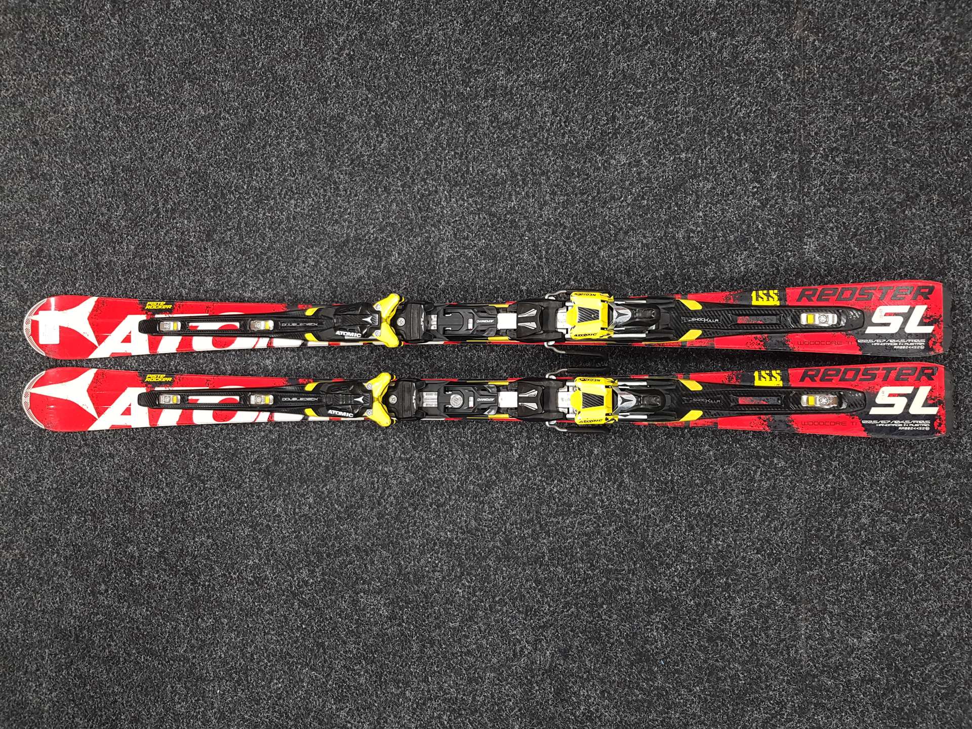 Gebrauchte ATOMIC Redster SL Ski + Atomic Neox 12 Bindungen