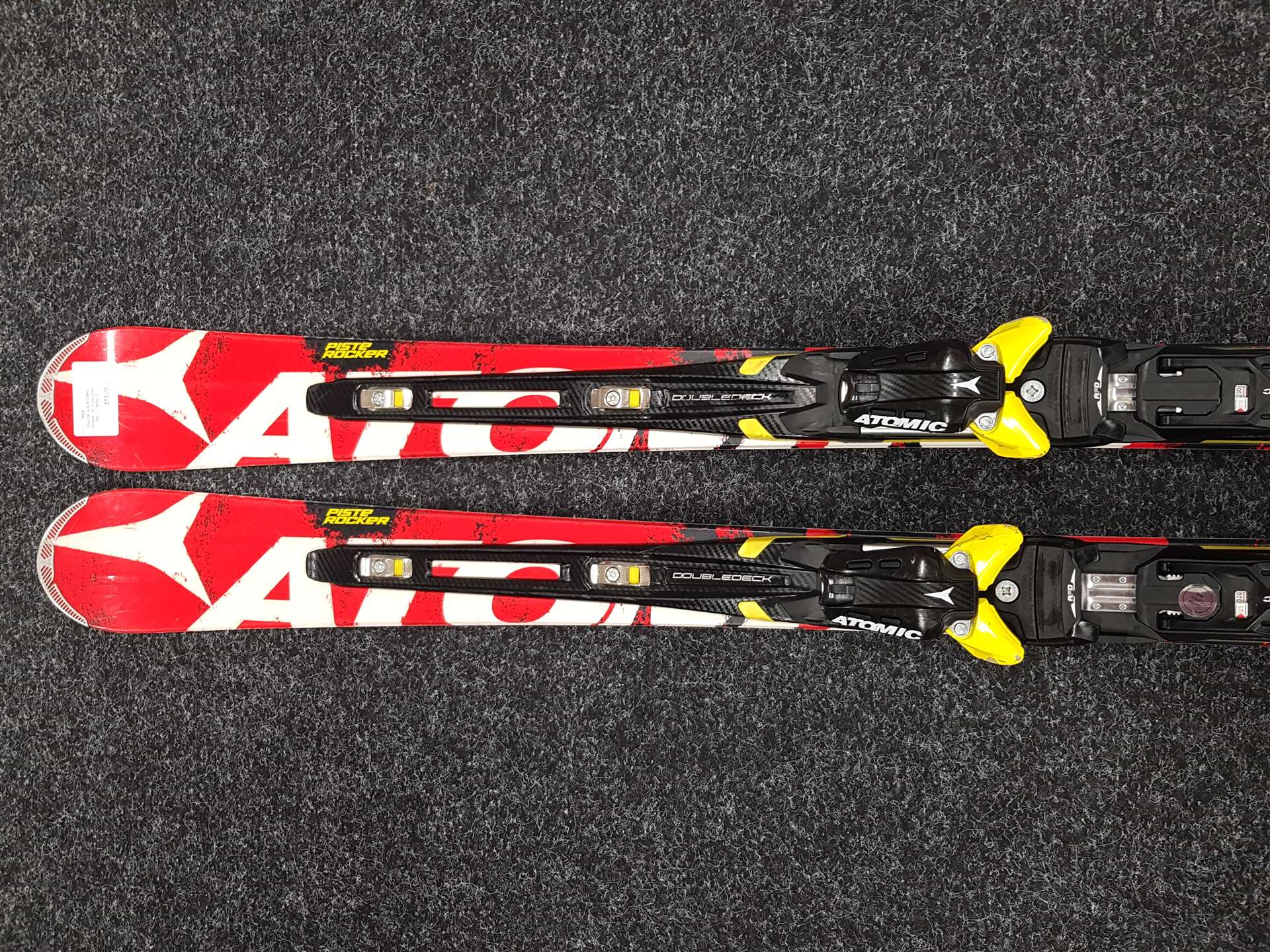 Gebrauchte ATOMIC Redster SL Ski + Atomic Neox 12 Bindungen