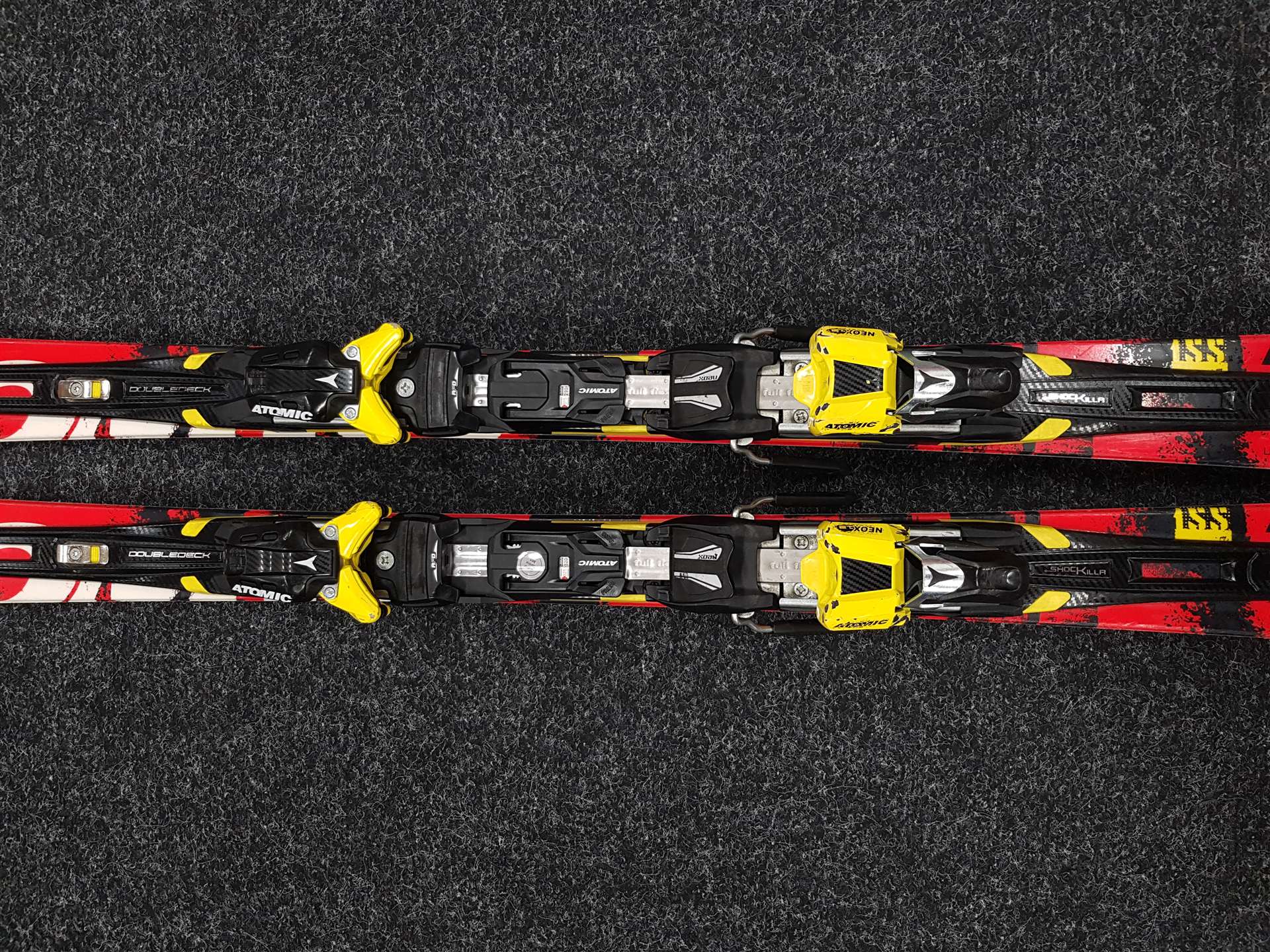Gebrauchte ATOMIC Redster SL Ski + Atomic Neox 12 Bindungen