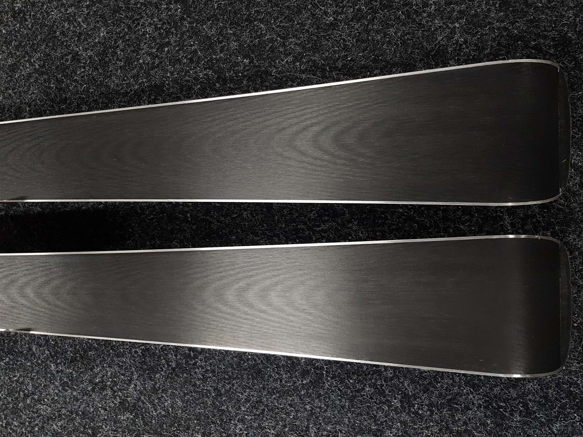 Skis K2 DISRUPTION d'occasion