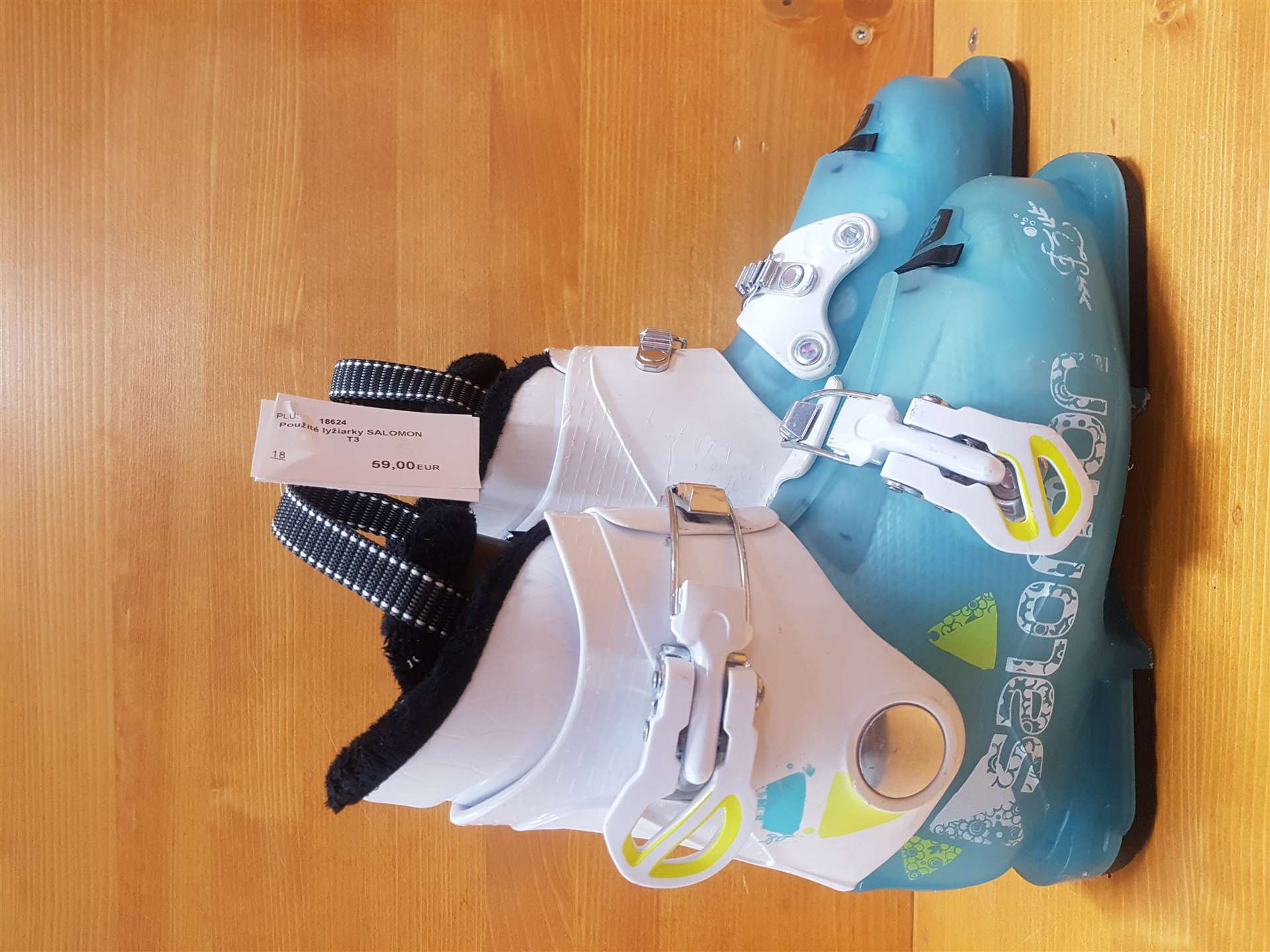 Chaussures de ski SALOMON T3 d'occasion