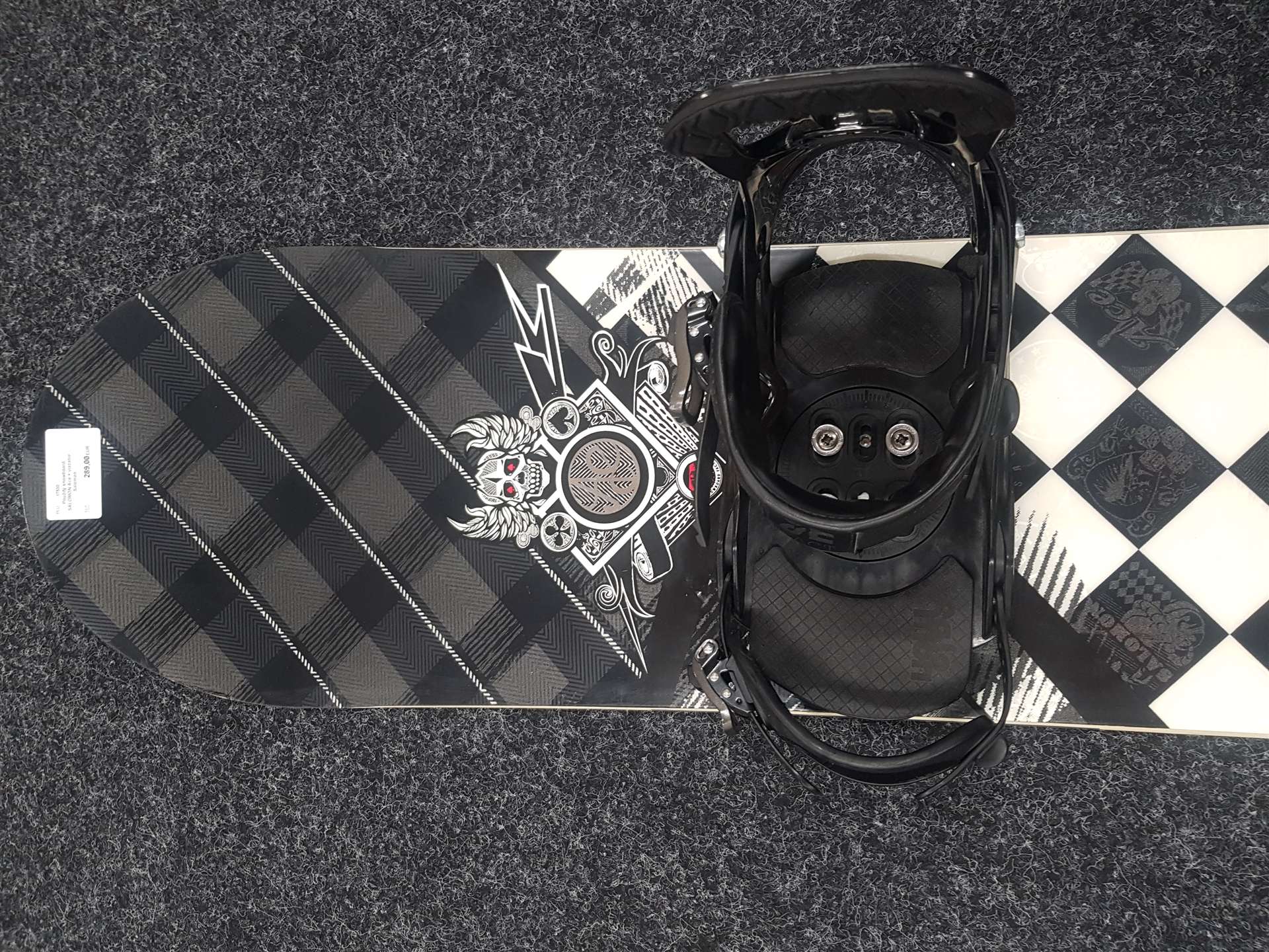 Snowboard Salomon Ace usato + attacchi Salomon taglia L