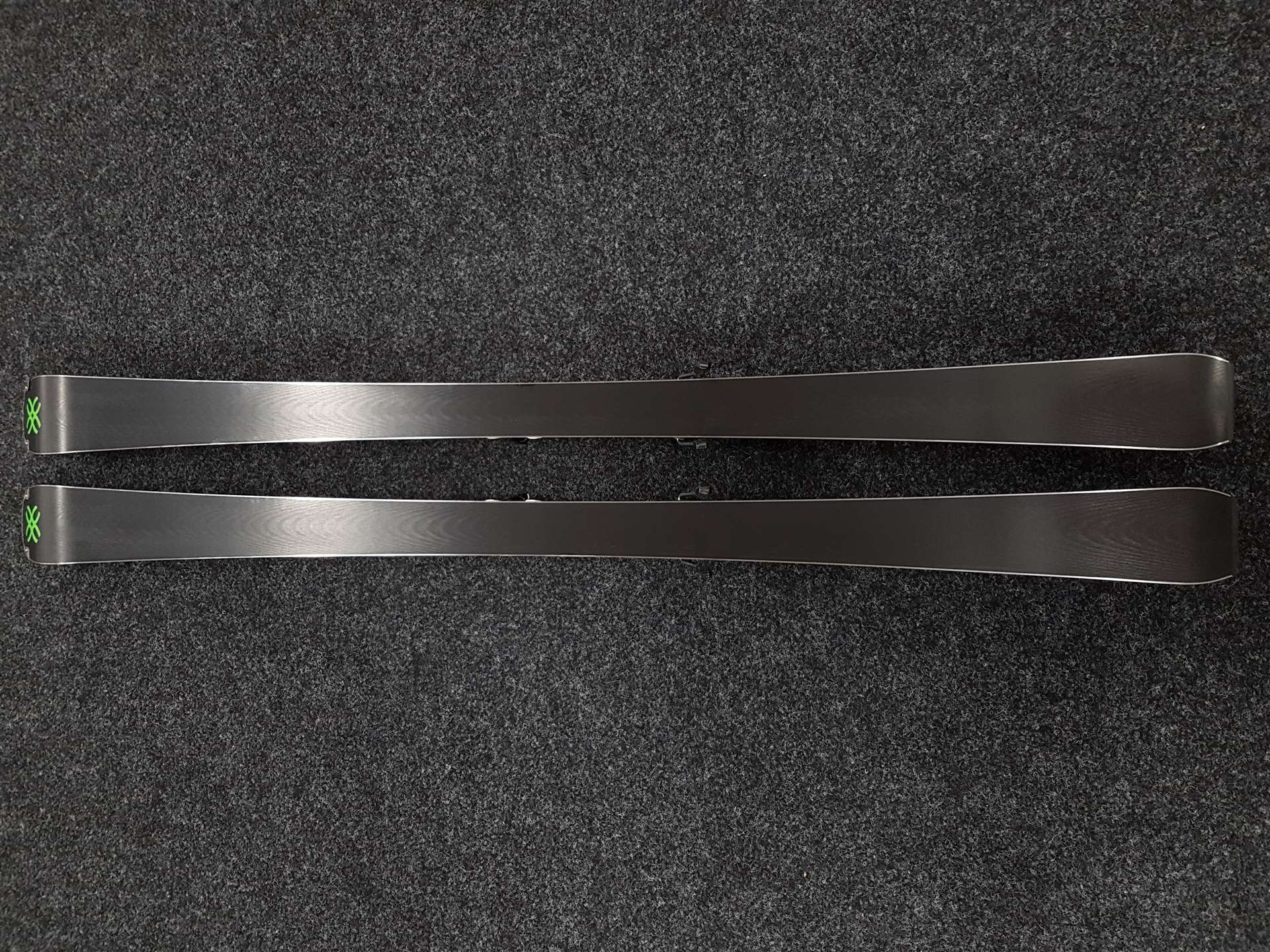 Skis de piste AUGMENT SC d'occasion + fixations Look NX 12.0