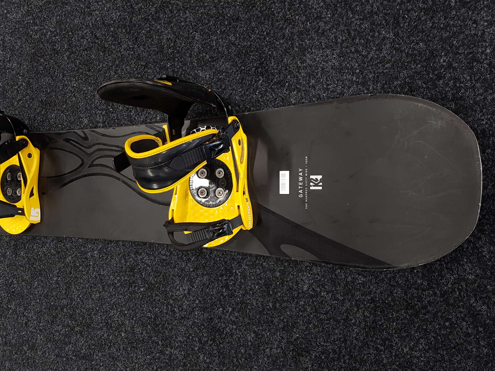 Gebrauchtes K2 Gateway Snowboard + Burton Bindungen Größe L