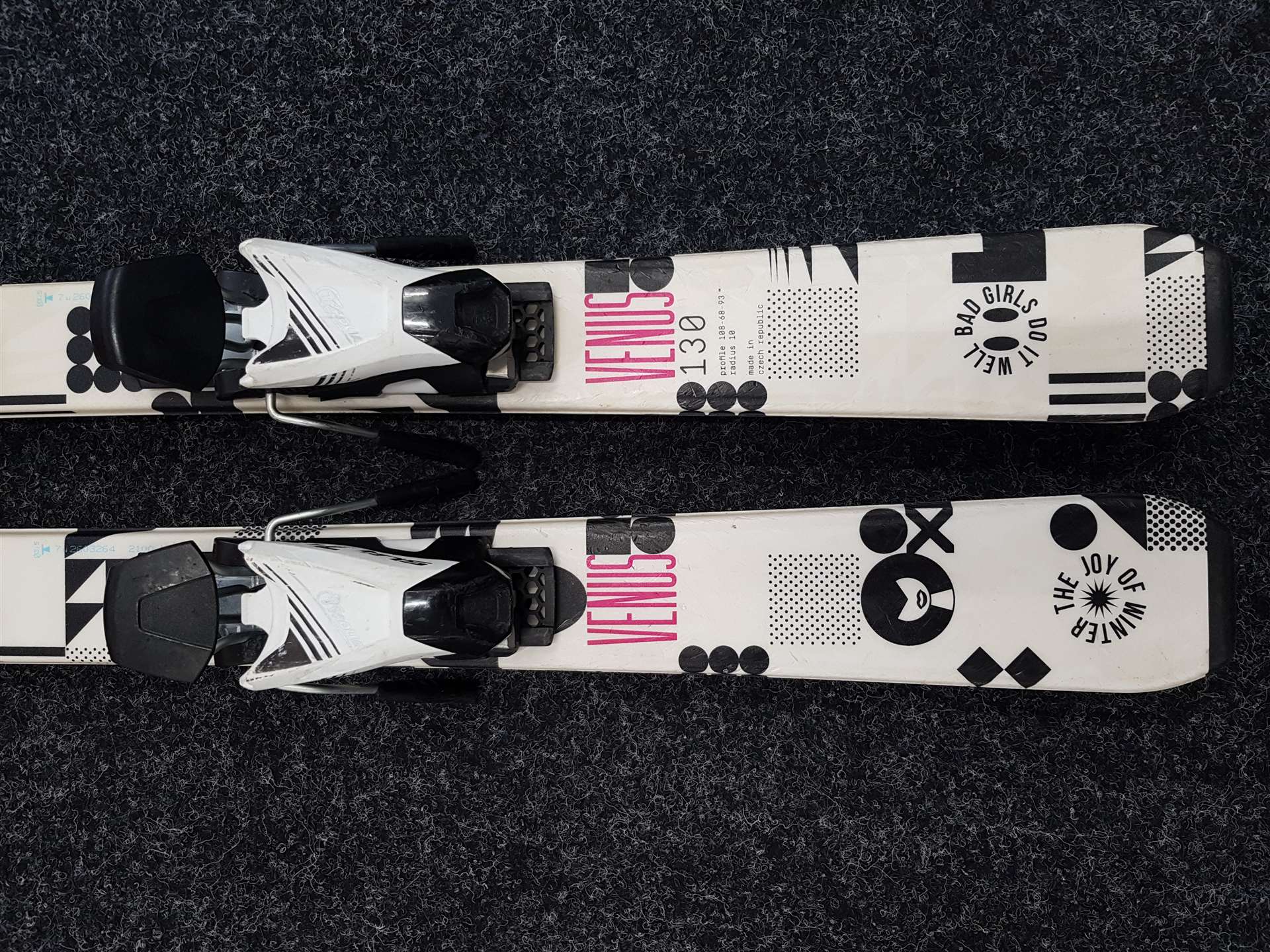 Použité detské lyže SPORTEN Venus 130 + viazanie Tyrolia SLR 7.5