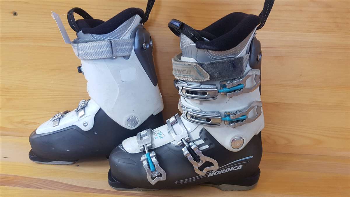 Bazárové lyžařské boty NORDICA NXT 85 WR