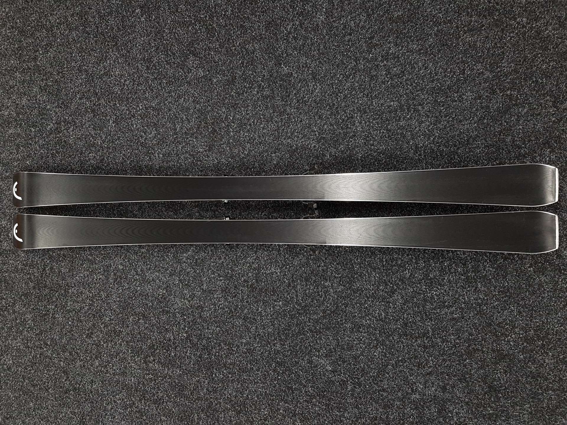 Schiuri folosite HEAD i.Speed Era 3.0 S Kers + legături Head PRX 12