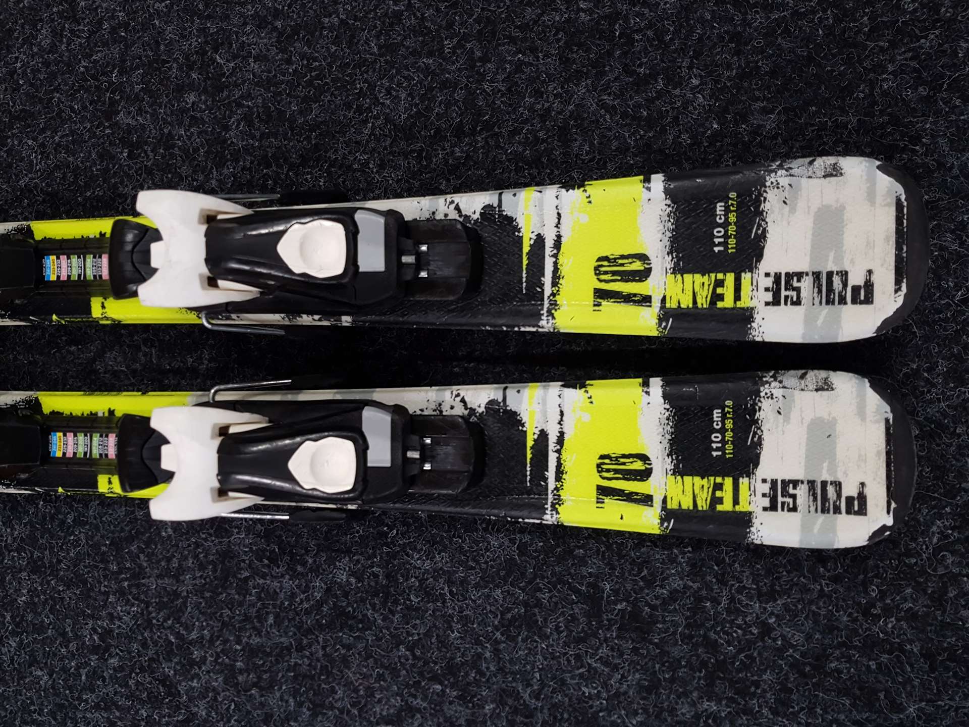 Použité dětské lyže TECNOPRO Pulse Team + vázání Tecnopro TC45
