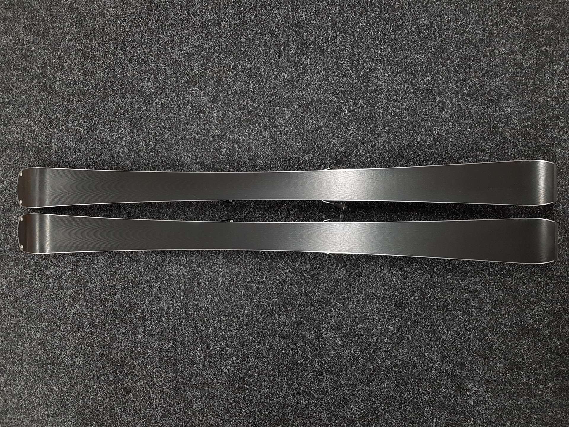 Gebrauchte KASTLE M7 Ski + Kästle K10 Bindungen