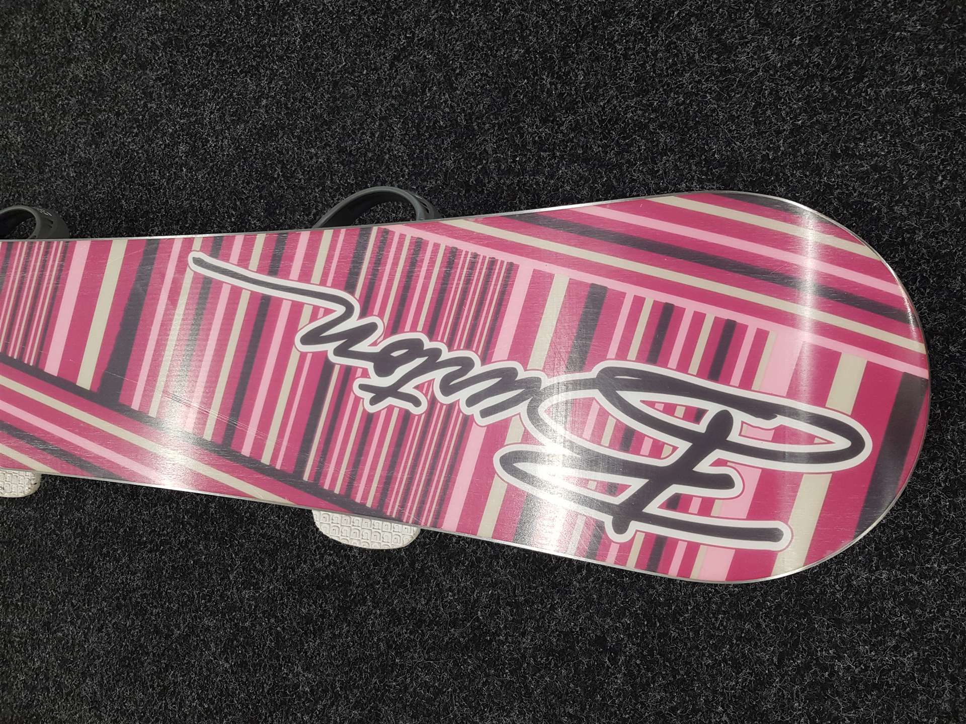 Használt BURTON Feather snowboard + Burton kötés S/M méret