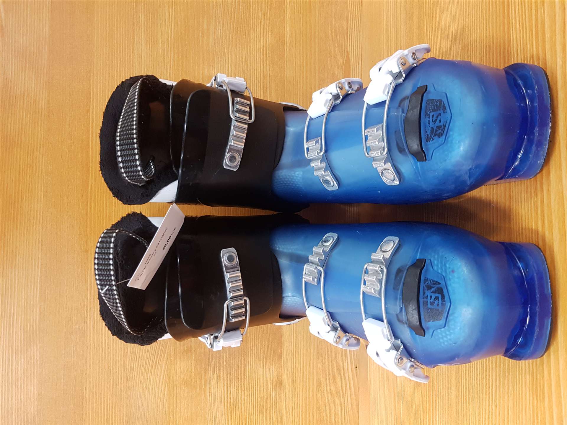 Chaussures de ski SALOMON T3 d'occasion