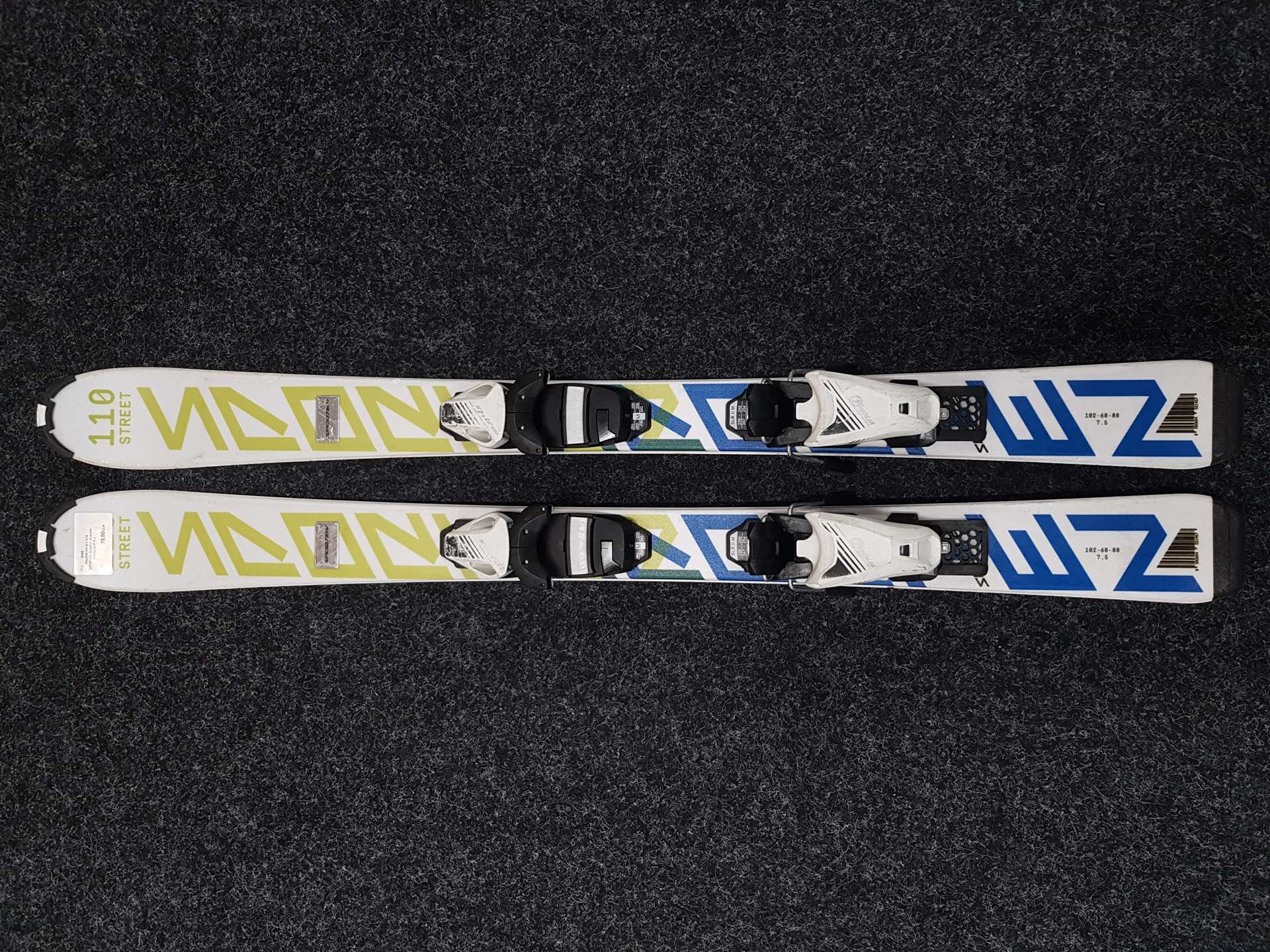 Gebrauchte Kinderskier SPORTEN Street + Tyrolia SLR 4.5 Bindungen