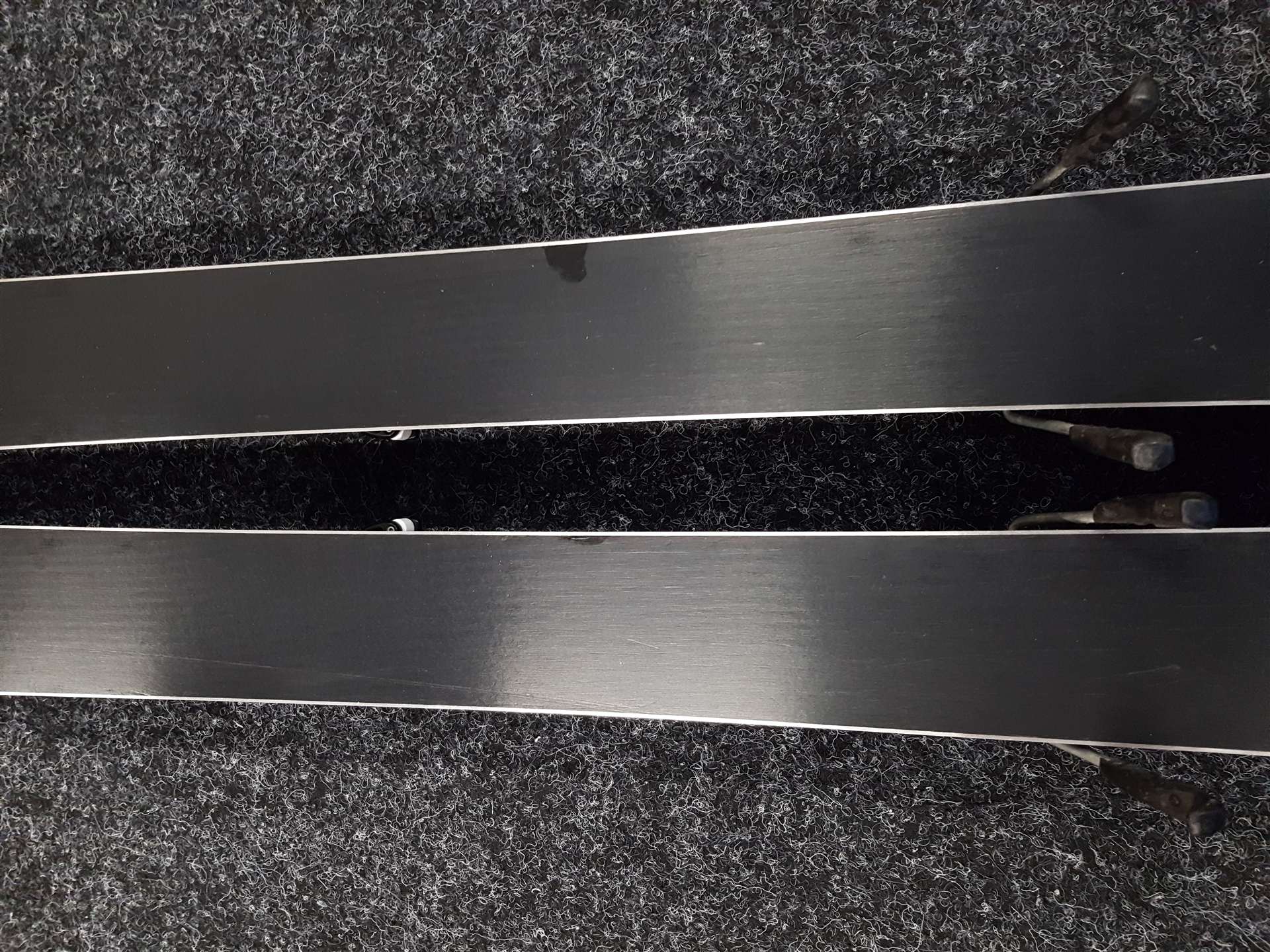 Použité detské lyže FISCHER RC4 Race JR + viazanie Fischer FJ 4.5