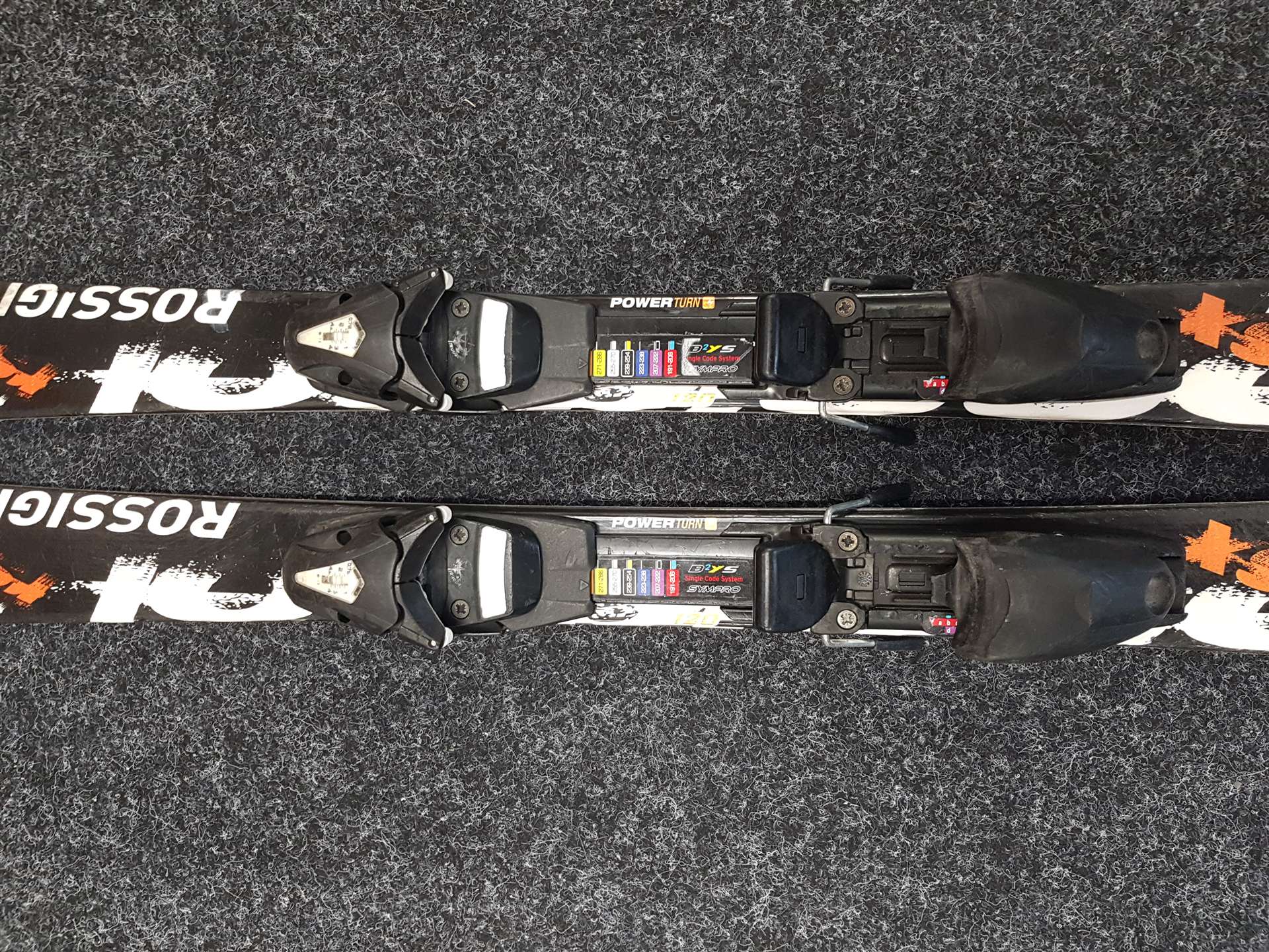 Sci da sci usati per bambini ROSSIGNOL Radical + attacchi B2Y5 4.5