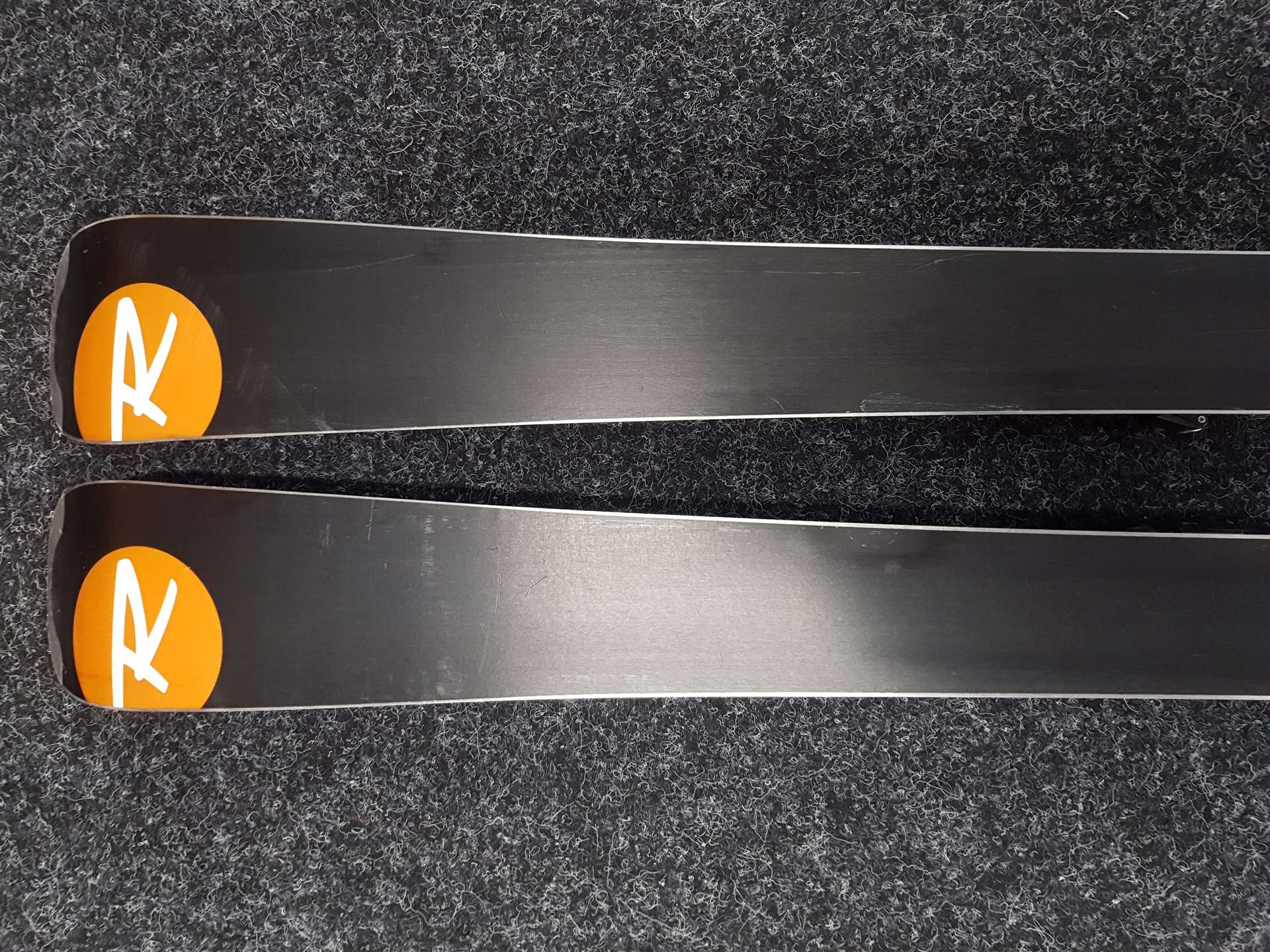 Sci da sci usati per bambini ROSSIGNOL Radical + attacchi B2Y5 4.5