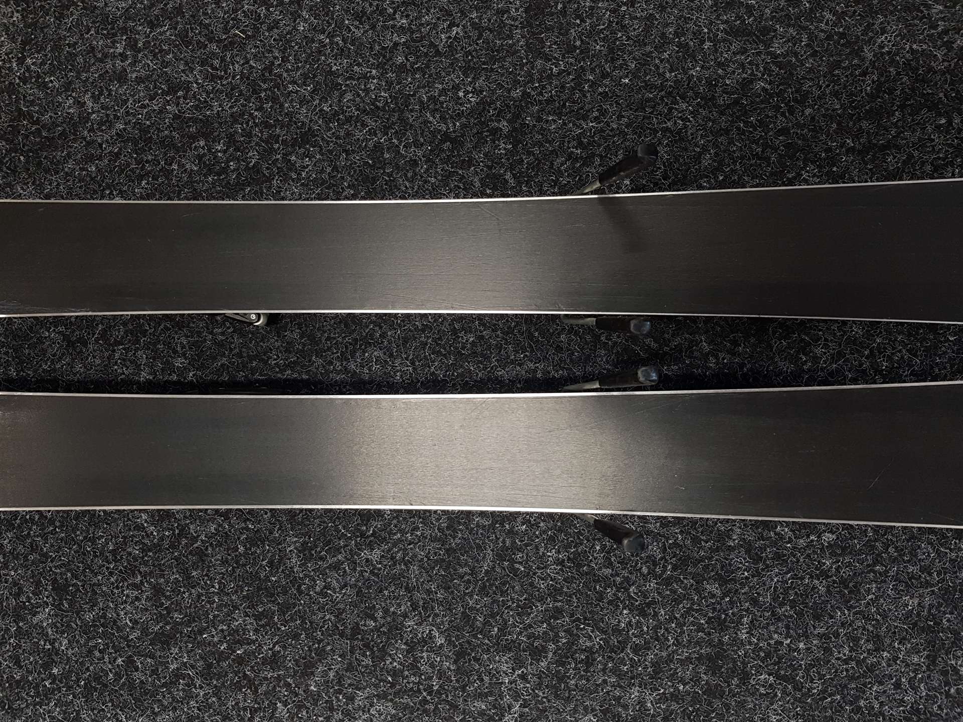 Sci da sci usati per bambini ROSSIGNOL Radical + attacchi B2Y5 4.5