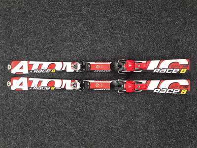 Rabljene otroške smuči ATOMIC Race 8 + vezi Atomic Evox 7