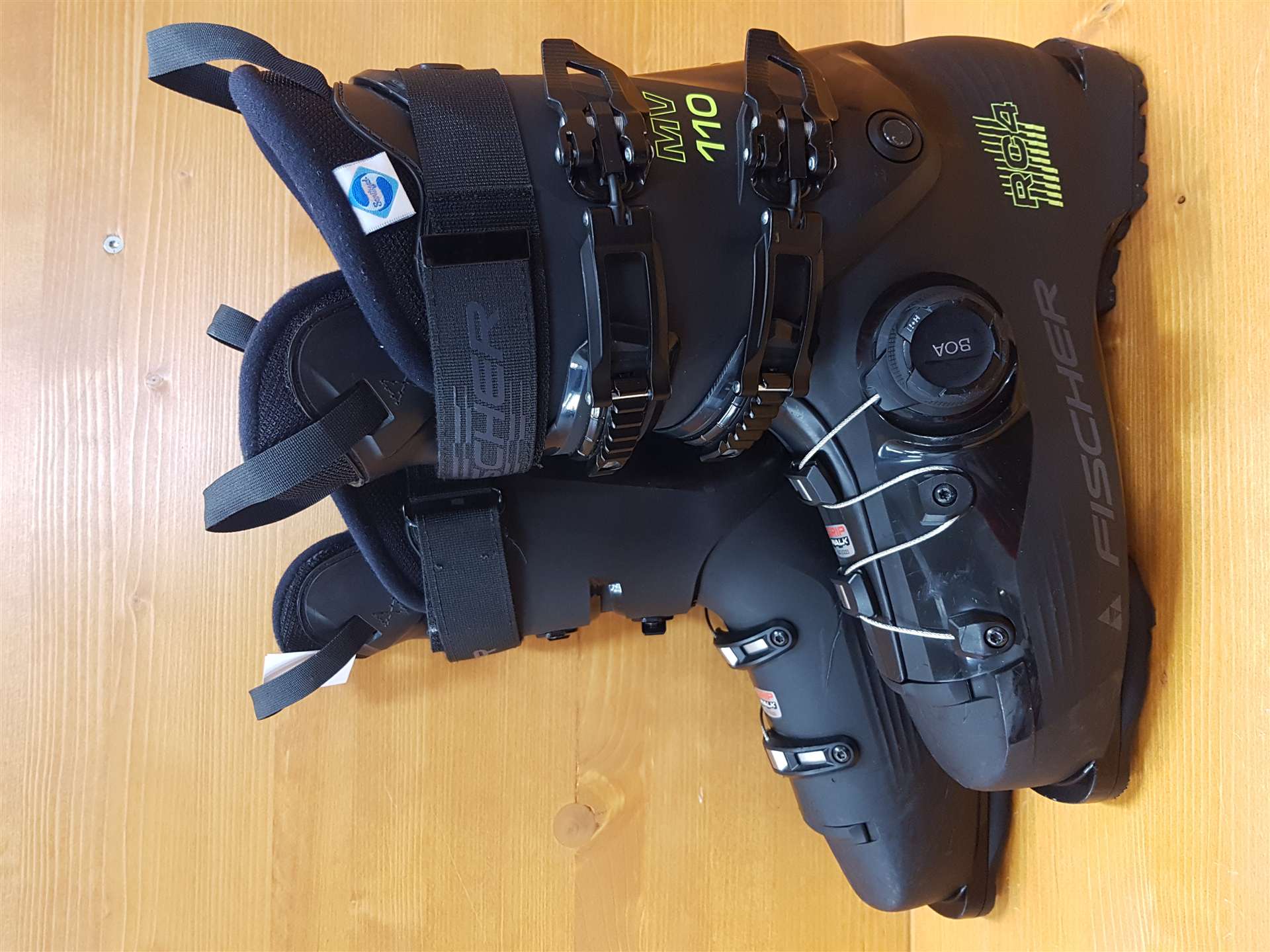 Używane buty narciarskie FISCHER RC4 MV 110