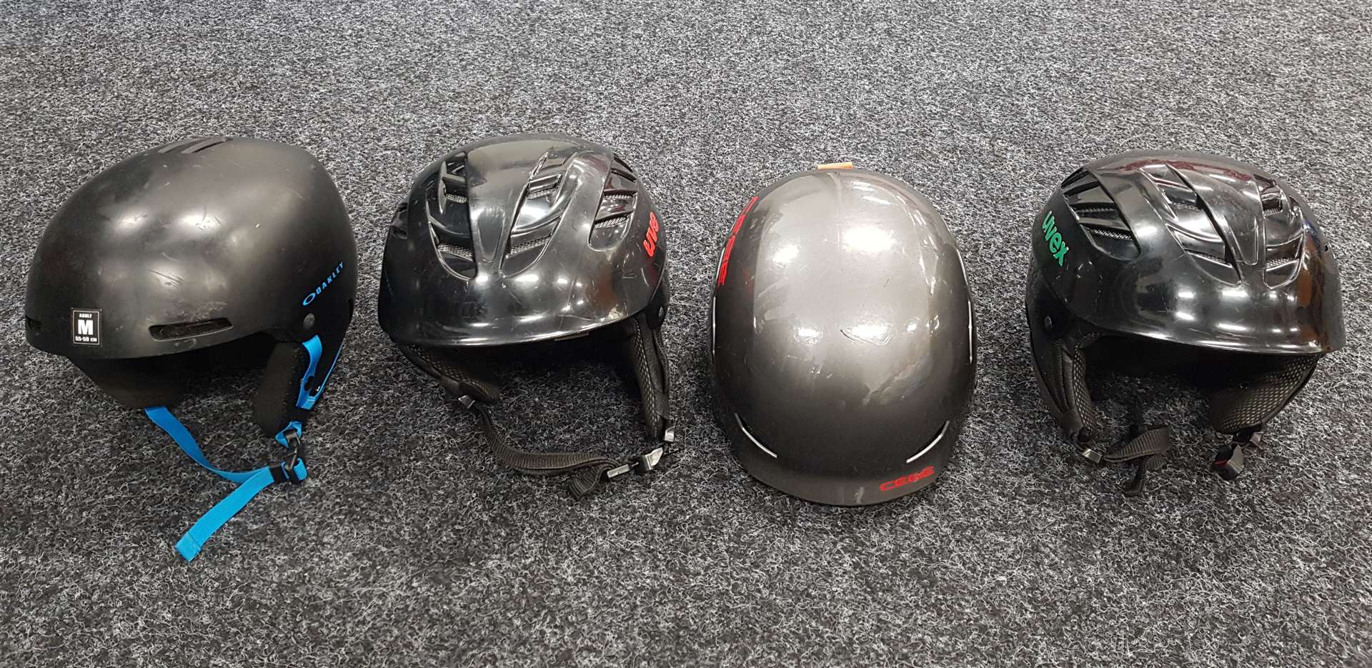 Gebrauchte Helme, gemischt, 16 Stück (XS-XL)