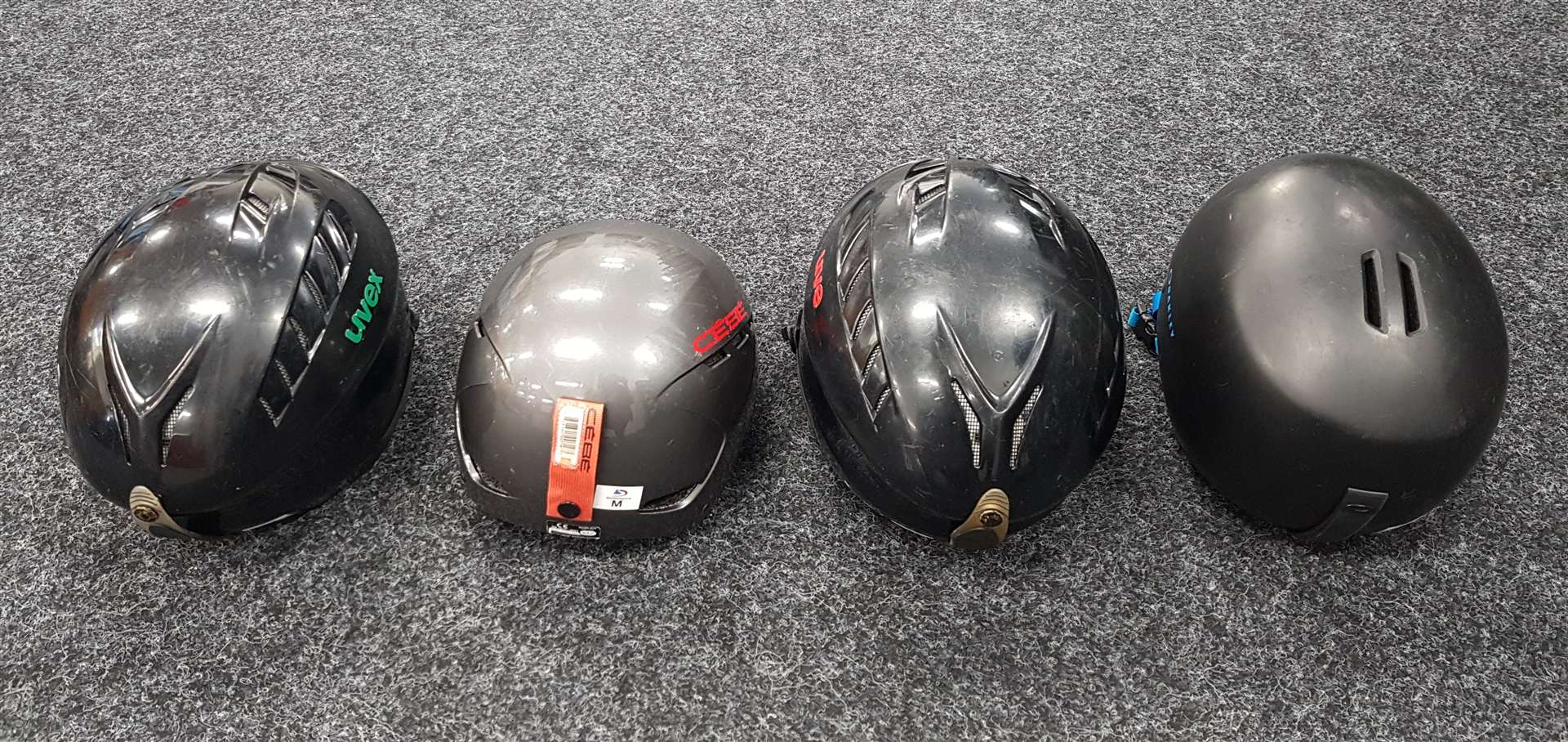 Gebrauchte Helme, gemischt, 16 Stück (XS-XL)