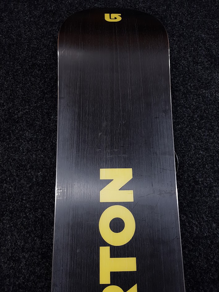 Použitý snowboard BURTON Progression + vázání Burton velikost M