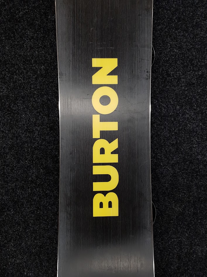 Použitý snowboard BURTON Progression + vázání Burton velikost M