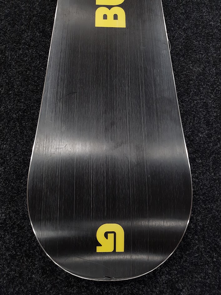 Použitý snowboard BURTON Progression + vázání Burton velikost M