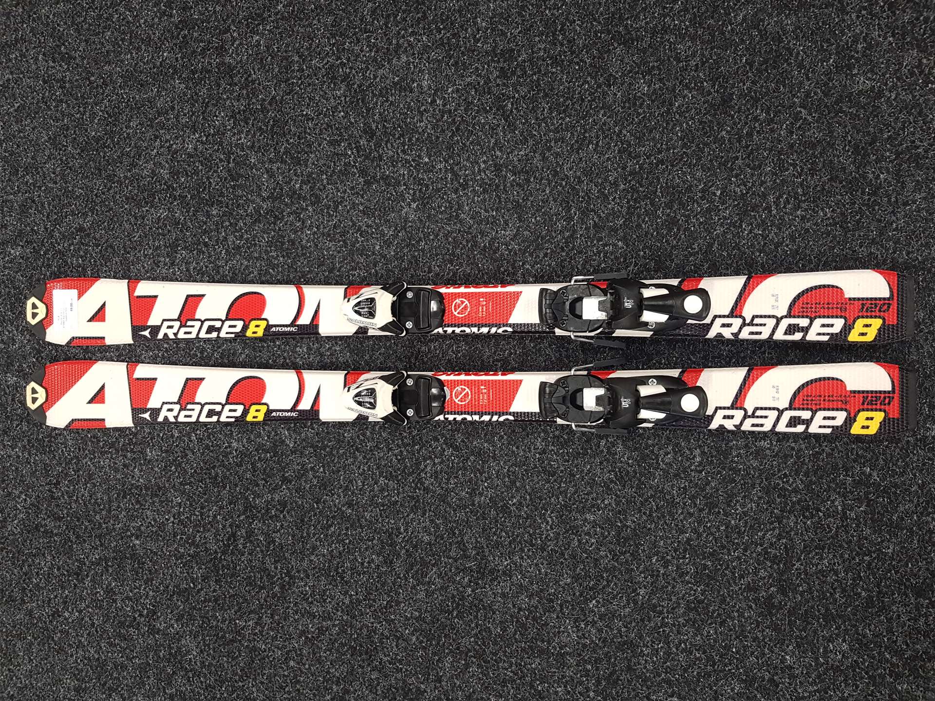 Rabljene dječje skije ATOMIC Race 8 + vezovi Salomon TZ 5