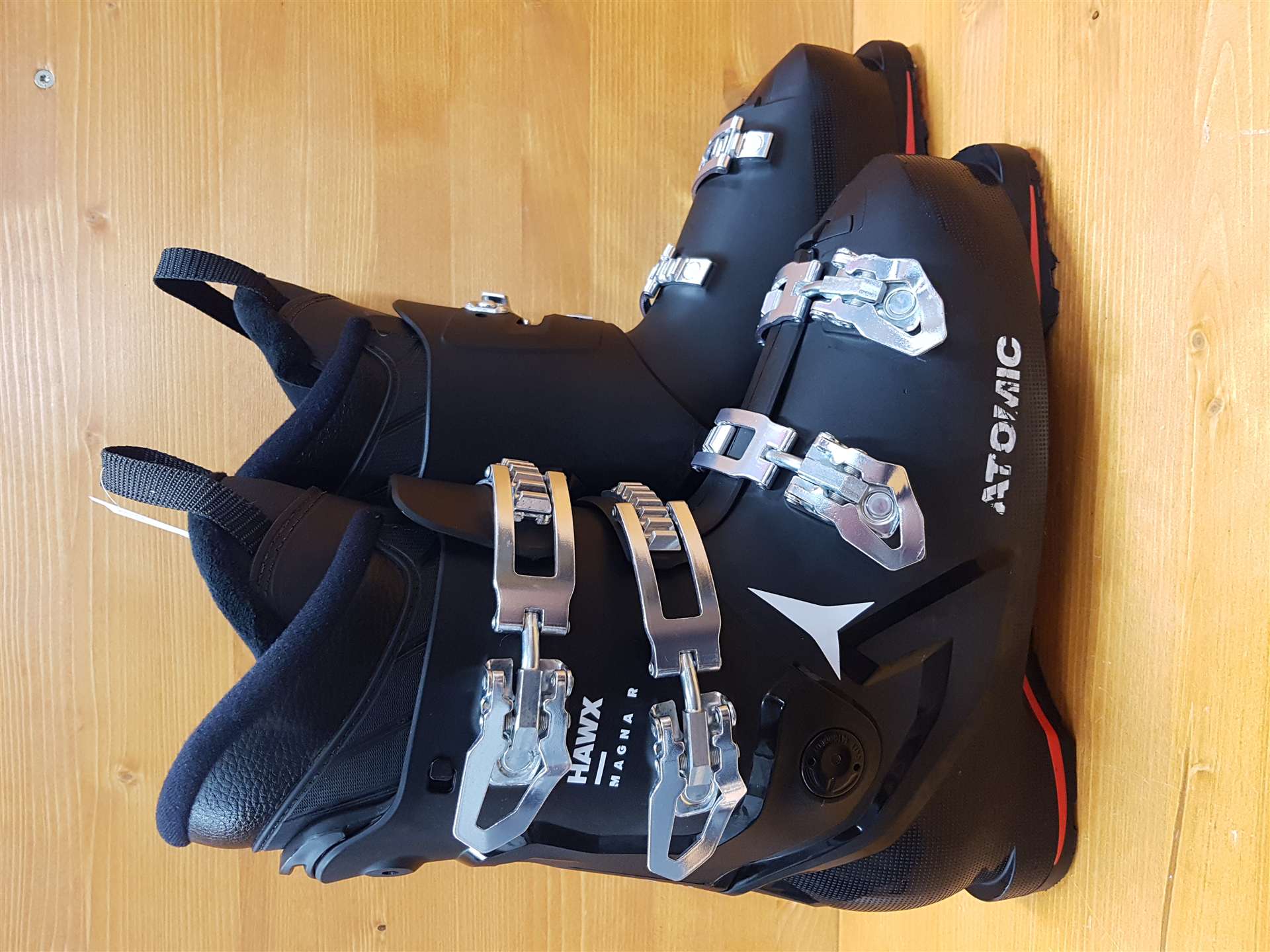 Gebrauchte ATOMIC Hawx Magna R Skischuhe