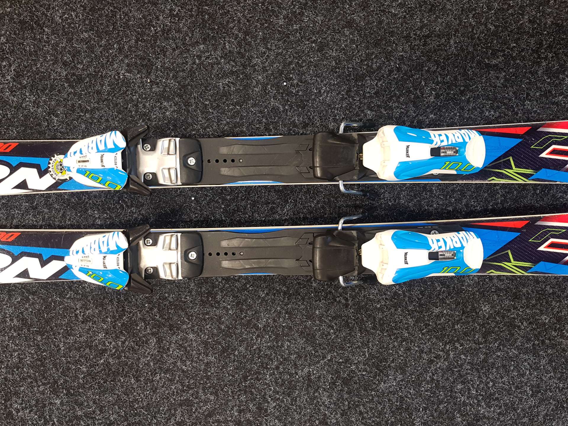 Schiuri NORDICA Dobermann second hand + legături Marker 10