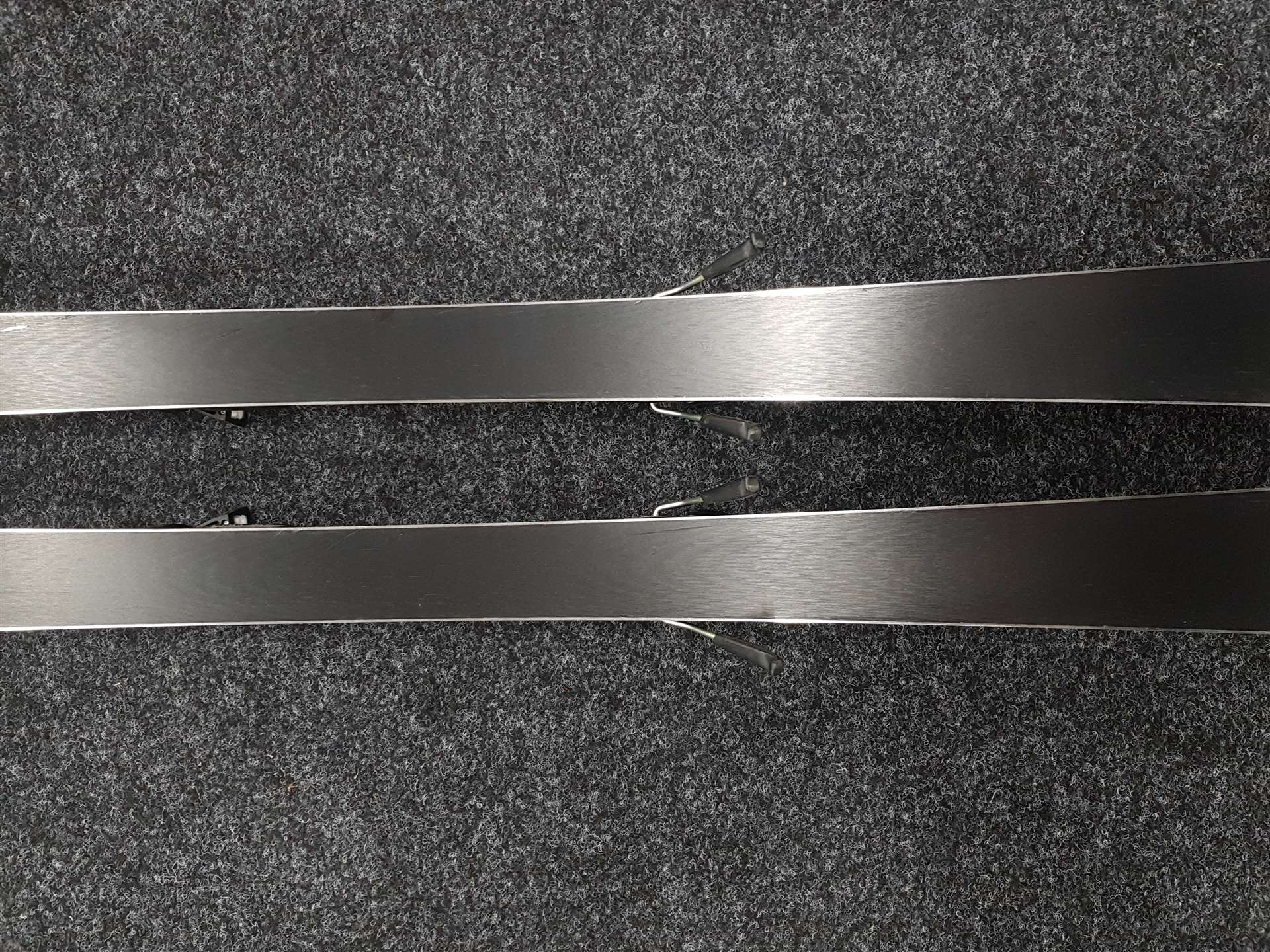 Použité lyže HEAD E.SLR + vázání Head 11
