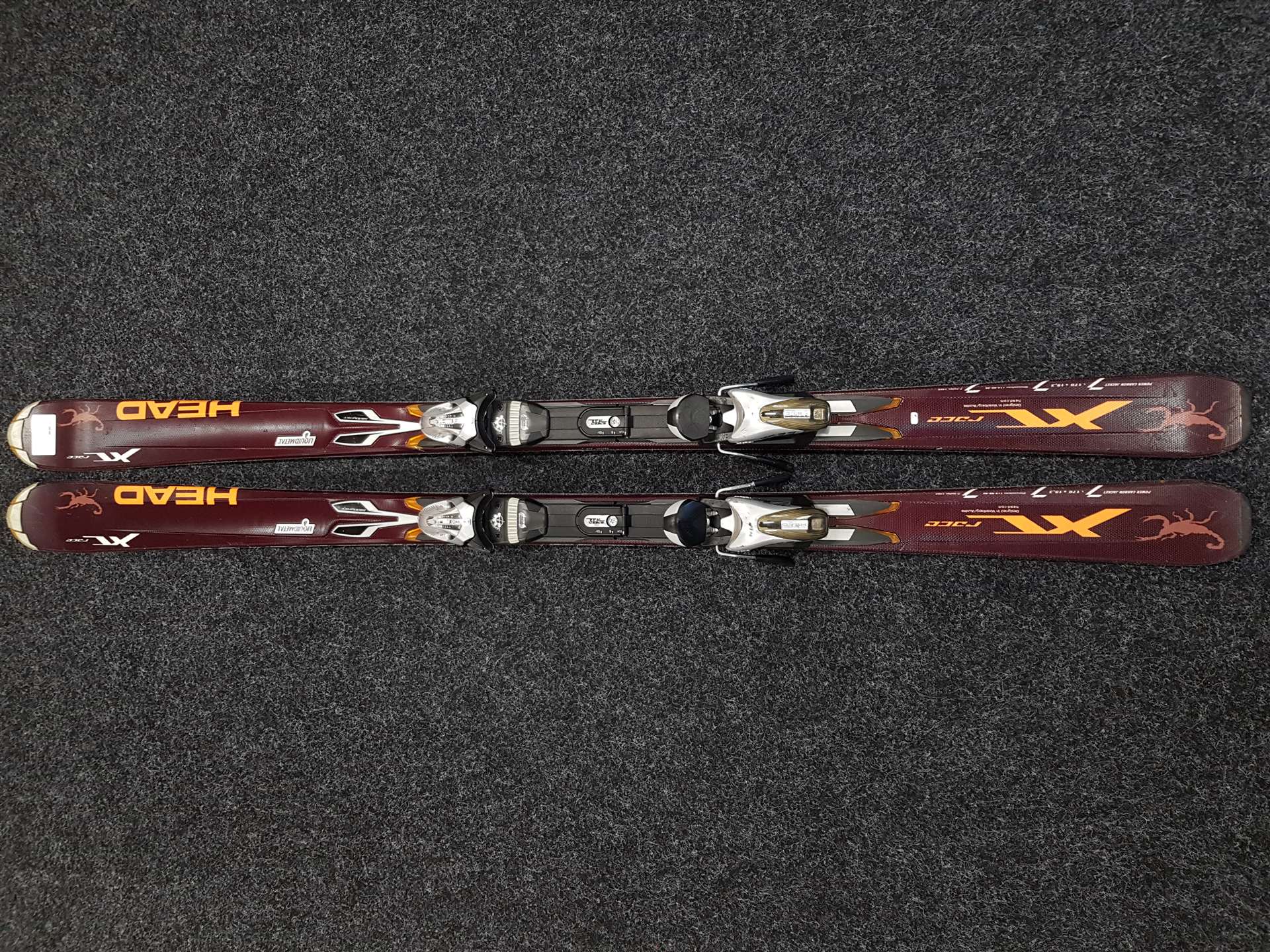 Sci HEAD X Race usati + attacchi Head RF 11