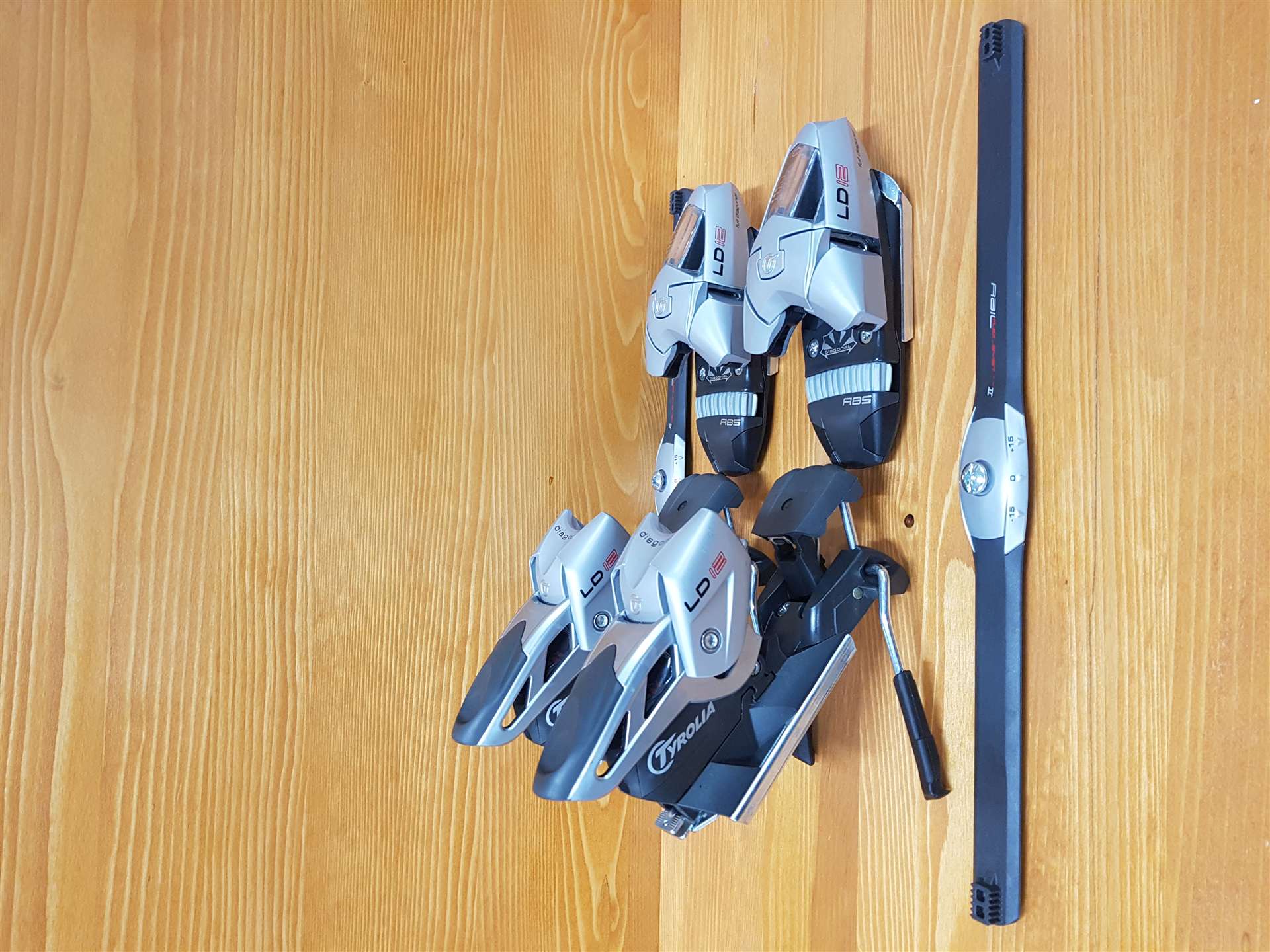 Basarbindung TYROLIA LD 12