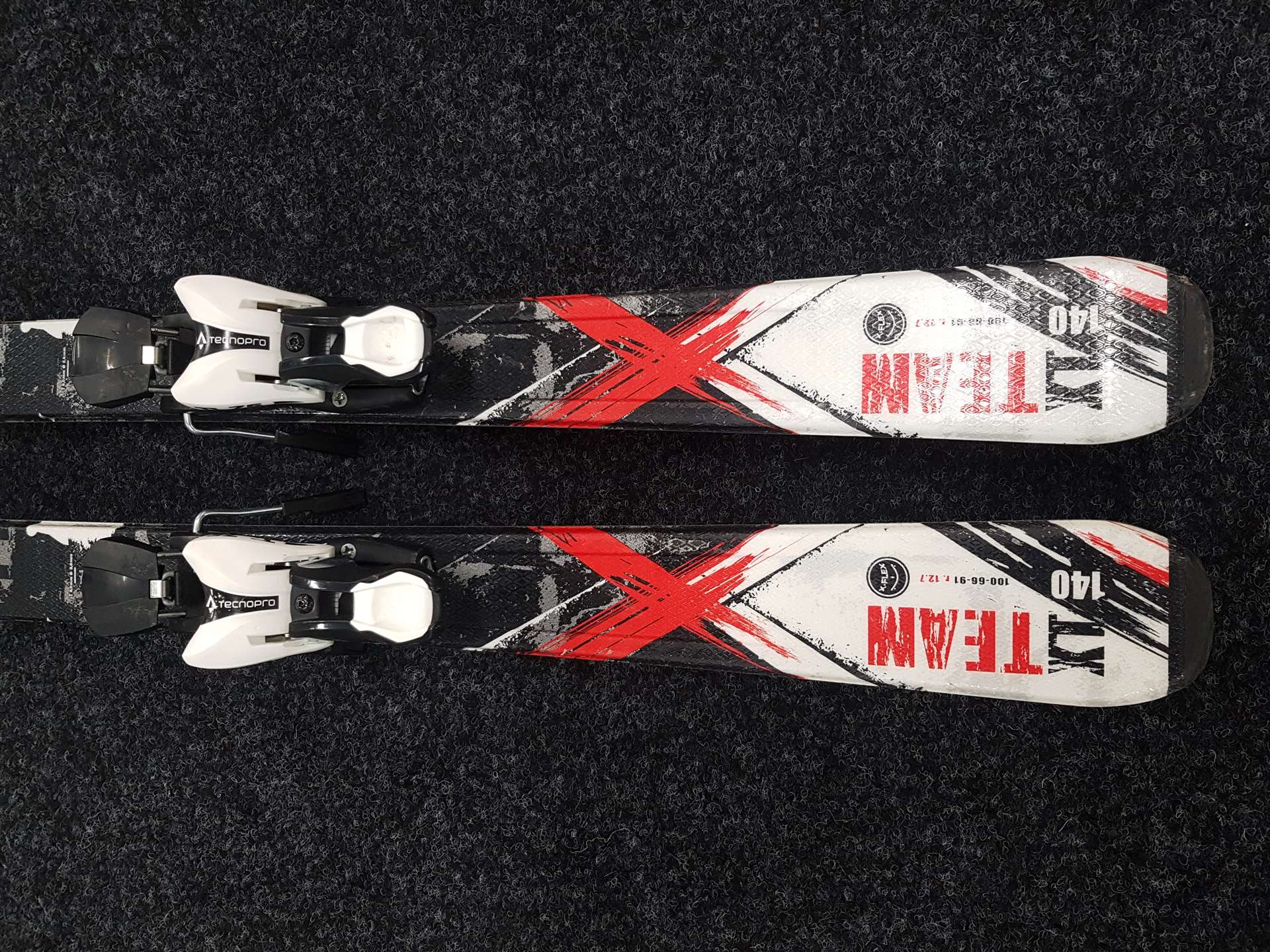 Použité lyže TECNOPRO XT Team + vázání Tecnopro7,5