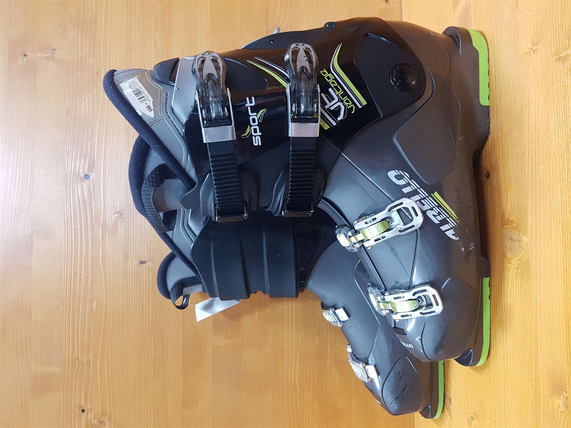 Gebruikte DALBELLO Vantage Sport skischoenen