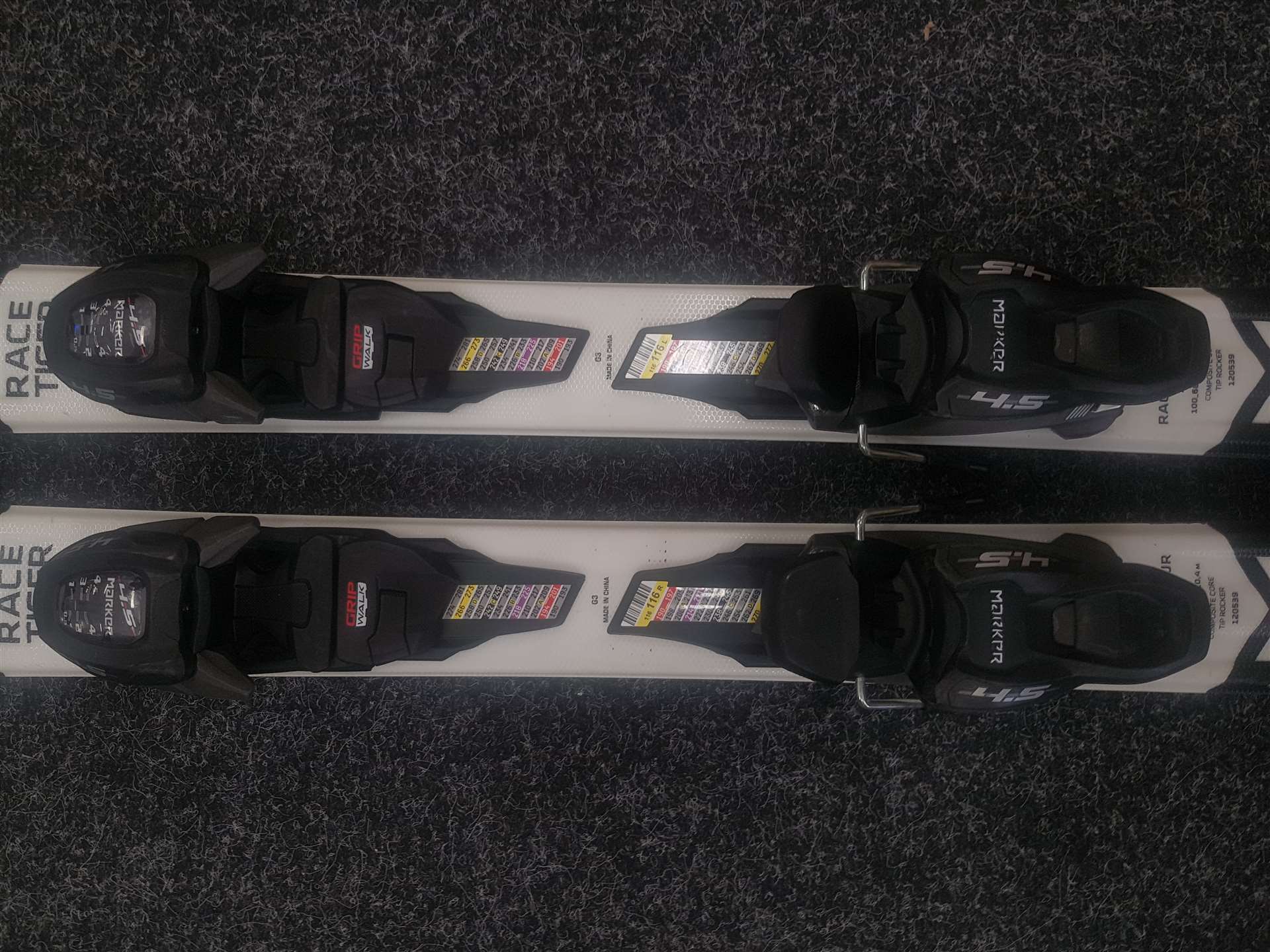 Bazárové lyže VOLKL RACETIGER JR