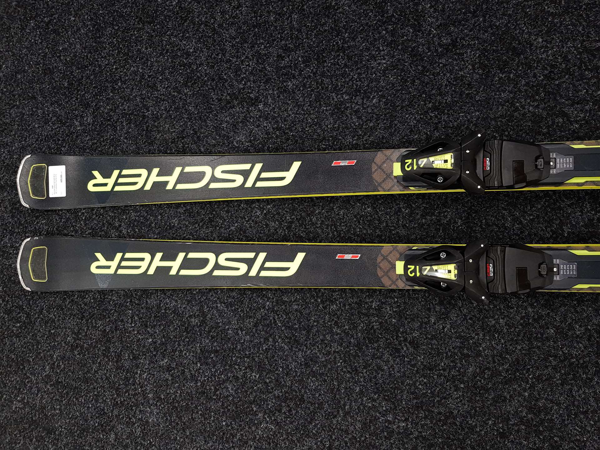 Použité lyže FISCHER RC4 SC + viazanie Fischer Z12