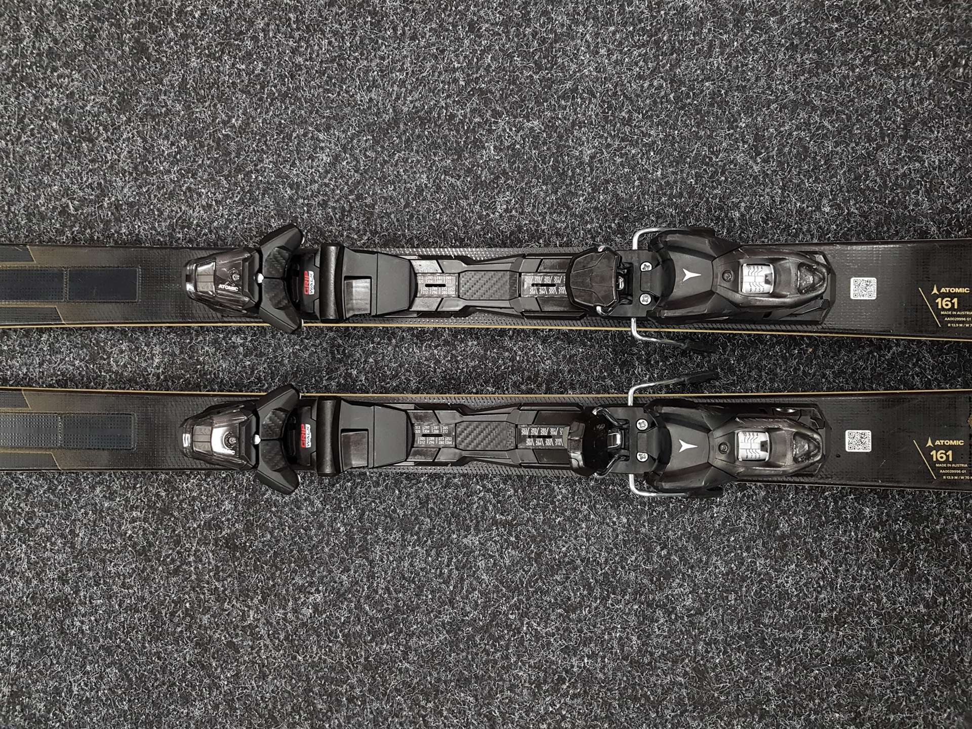 Skis ATOMIC Cloud C12 d'occasion + fixations Atomic 10