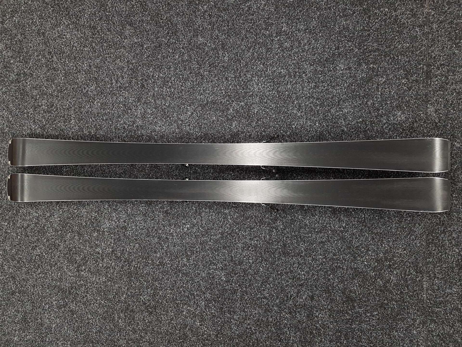 Skis ATOMIC Cloud C12 d'occasion + fixations Atomic 10