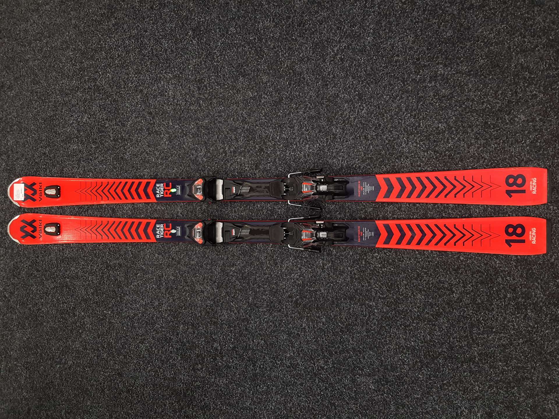 Gebrauchte VOLKL Racetiger RC Ski + Marker Motion 12.0 Bindungen