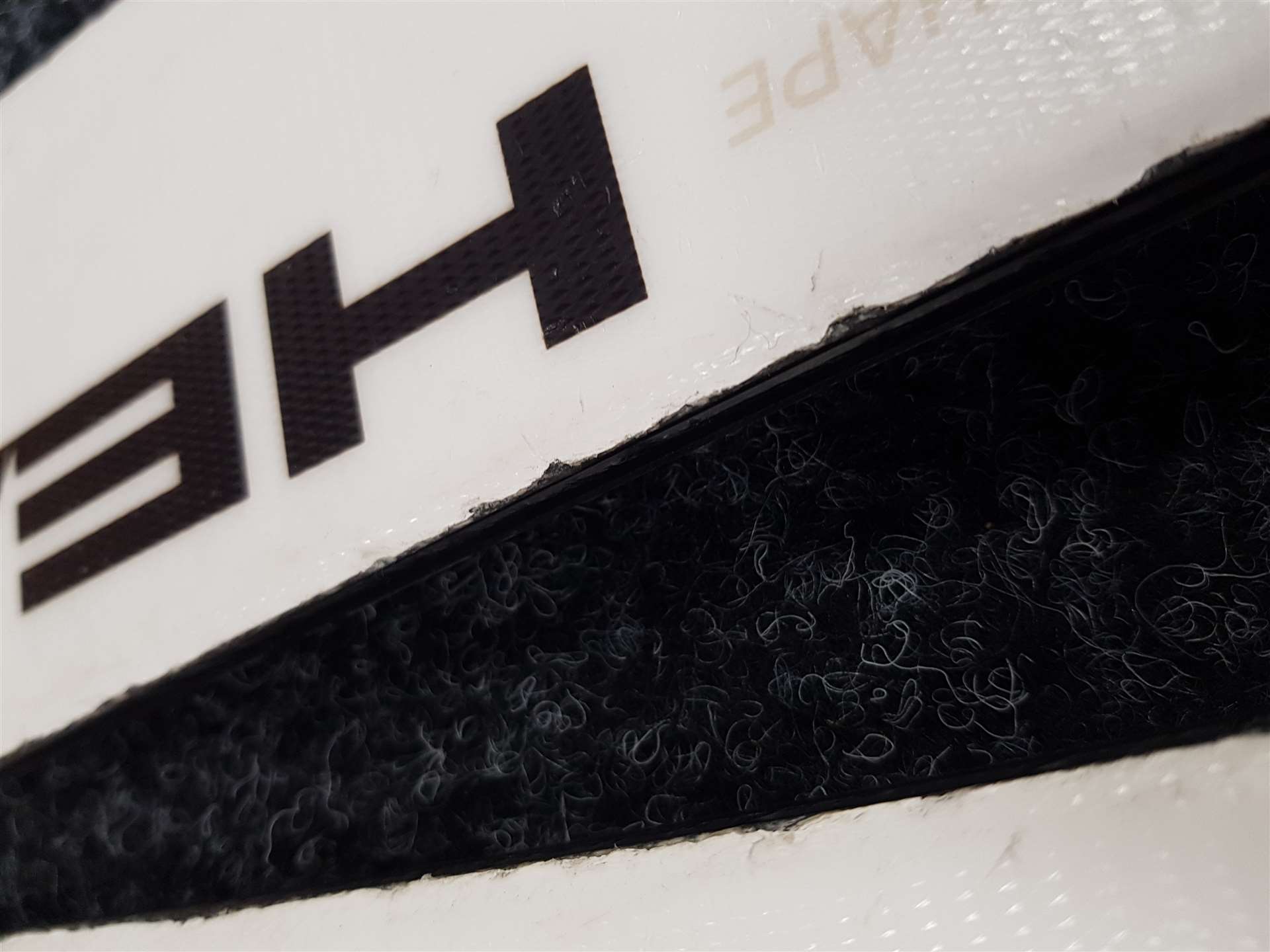 Použité lyže HEAD Super Shape  + viazanie Head JPS 7.5 CA