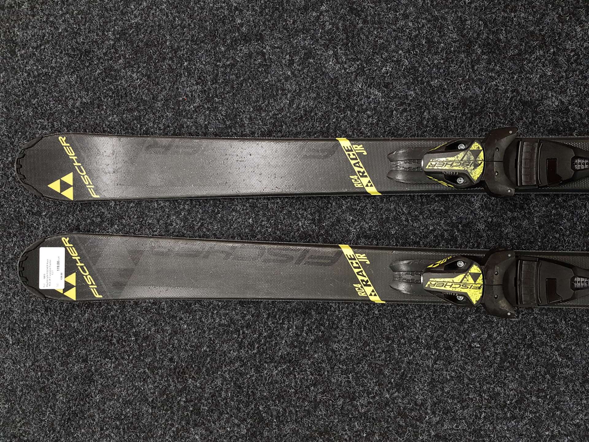 Použité lyže FISCHER Race RC4 JR + viazanie Fischer FJ 7