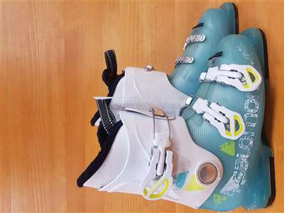 Gebruikte SALOMON T3 skischoenen